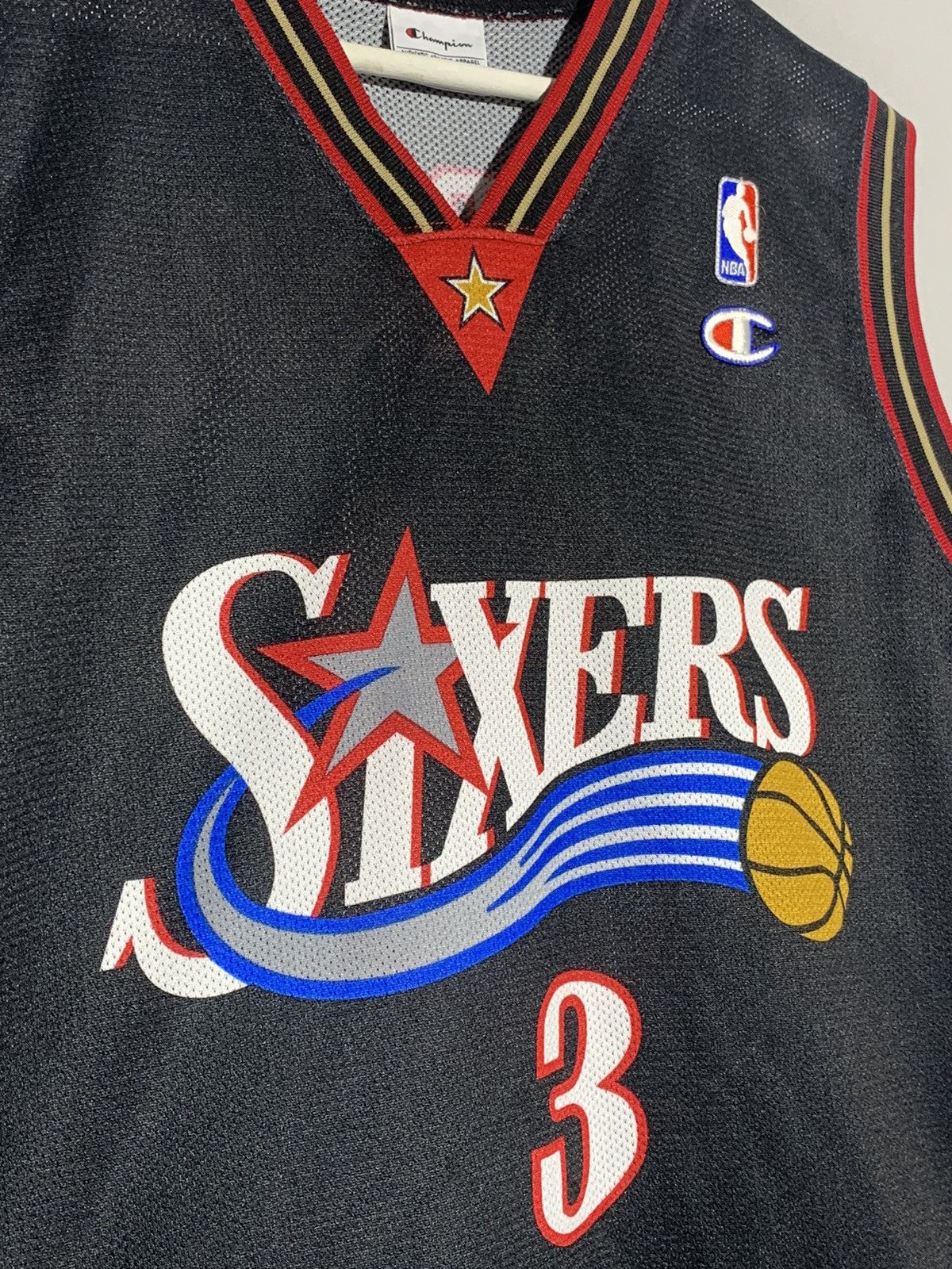 Champion × NBA #3 Allen Iverson Philadelphia NBA Y2k Streetwear Jersey Size US S / EU 44-46 / 1 - 7 Thumbnail