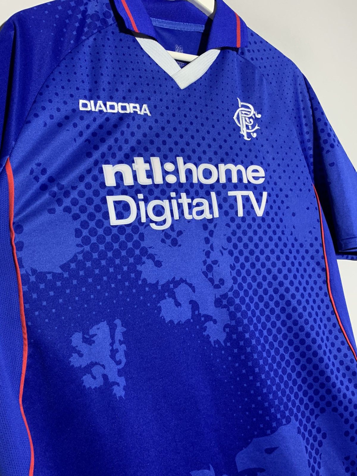 Diadora × Vintage Rangers 2003/04 Diadora Vintage Football Y2k Shirt Size US L / EU 52-54 / 3 - 2 Thumbnail