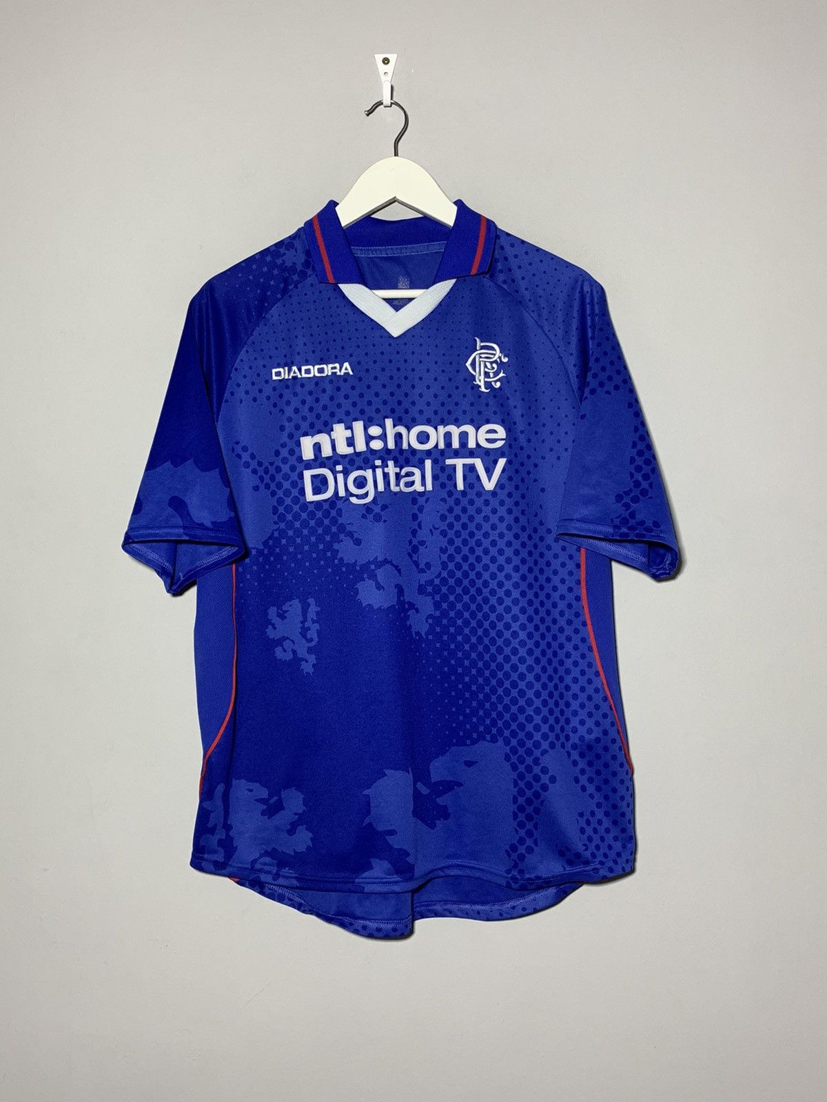 Diadora × Vintage Rangers 2003/04 Diadora Vintage Football Y2k Shirt Size US L / EU 52-54 / 3 - 1 Thumbnail