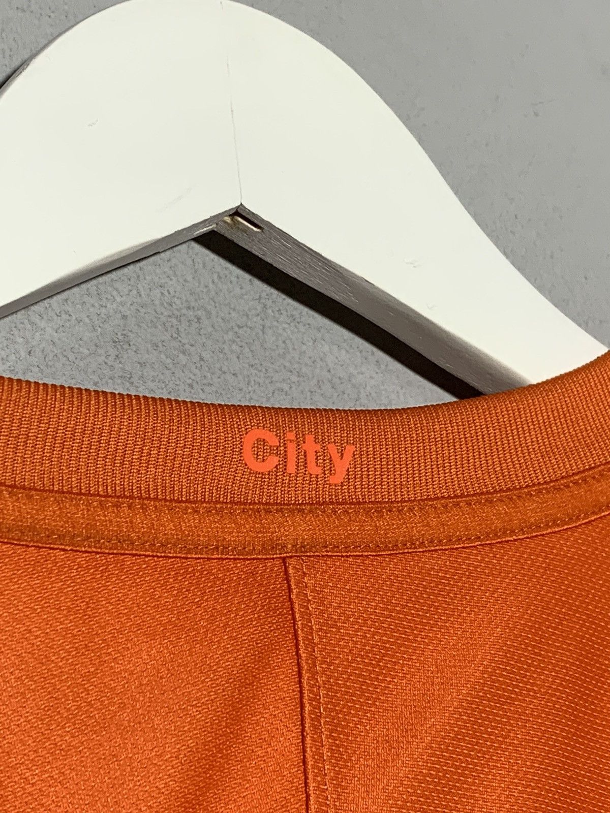 Nike Manchester City 2016/17 Y2k Streetwear Nike Football Shirt Size US L / EU 52-54 / 3 - 10 Thumbnail