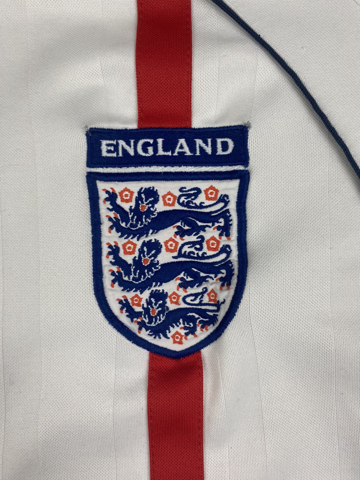 Umbro × Vintage Mens Vintage Umbro England Soccer Jersey T Shirt Size S Size US S / EU 44-46 / 1 - 5 Thumbnail