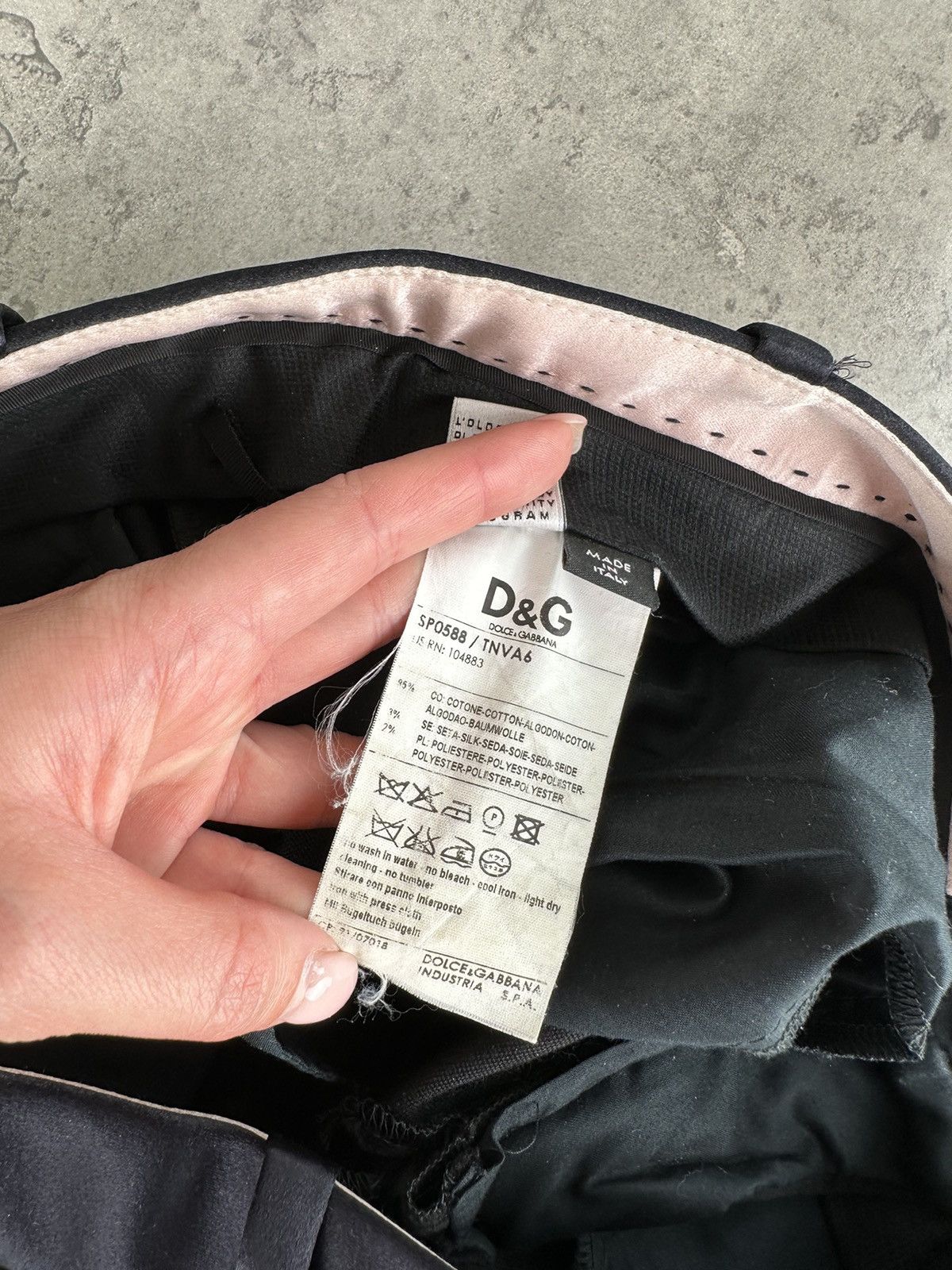 Dolce & Gabbana Dolce&Gabbana Velour Pants Size 28" / US 6 / IT 42 - 5 Thumbnail