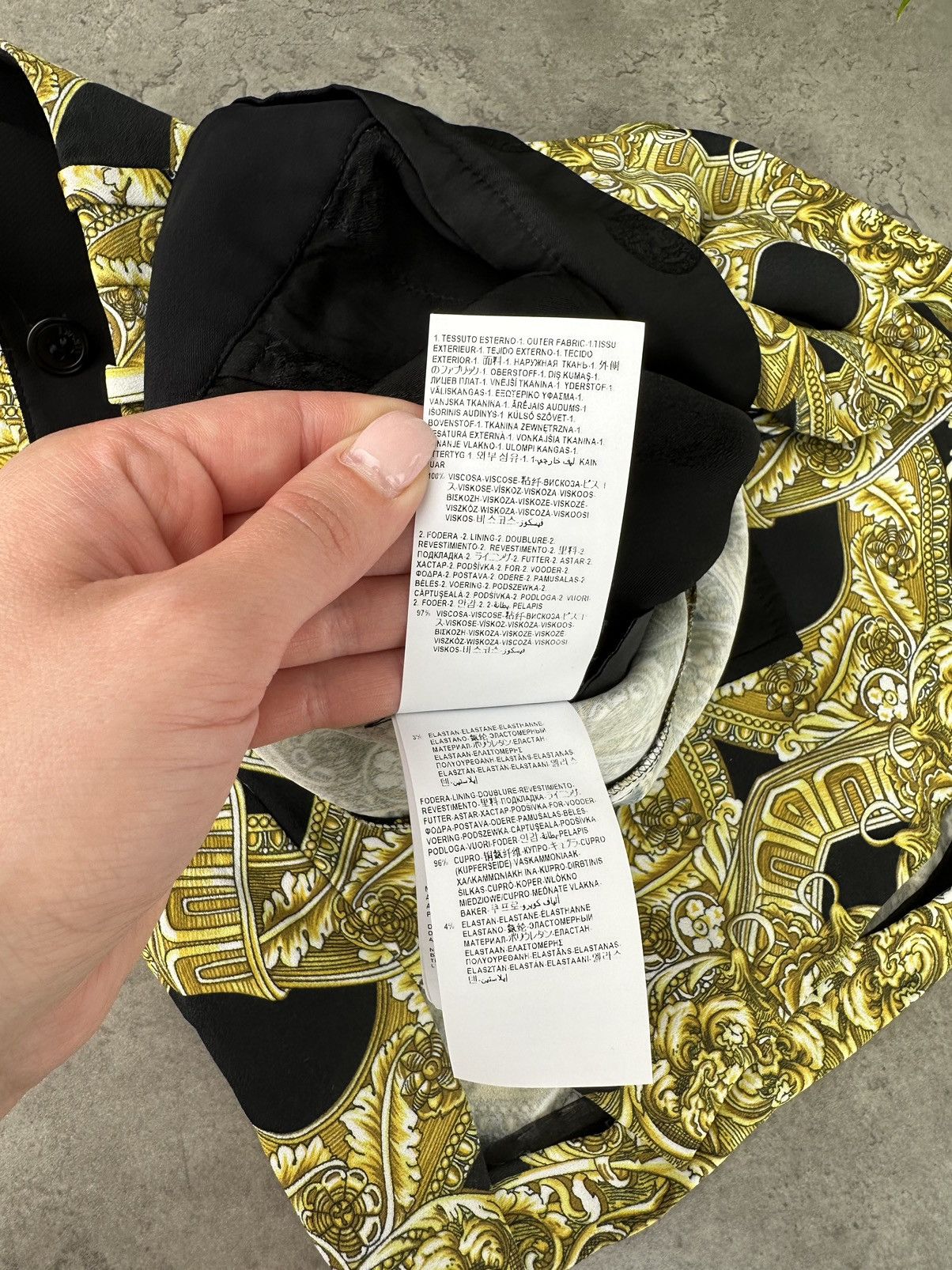 Versace Versace Women’s Shorts Size 28" / US 6 / IT 42 - 11 Thumbnail