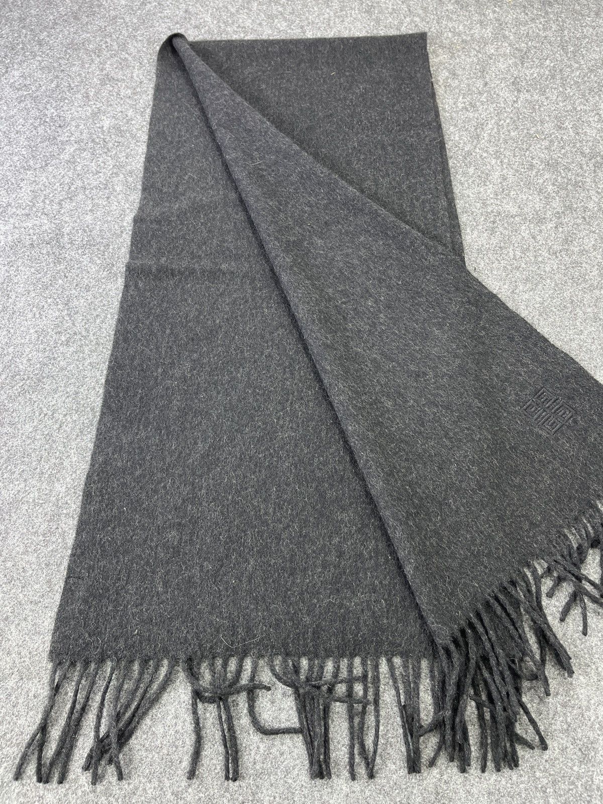 Vintage Givenchy Wool Cashmere Scarf / Muffler / Neckwear T110 Size ONE SIZE - 2 Thumbnail