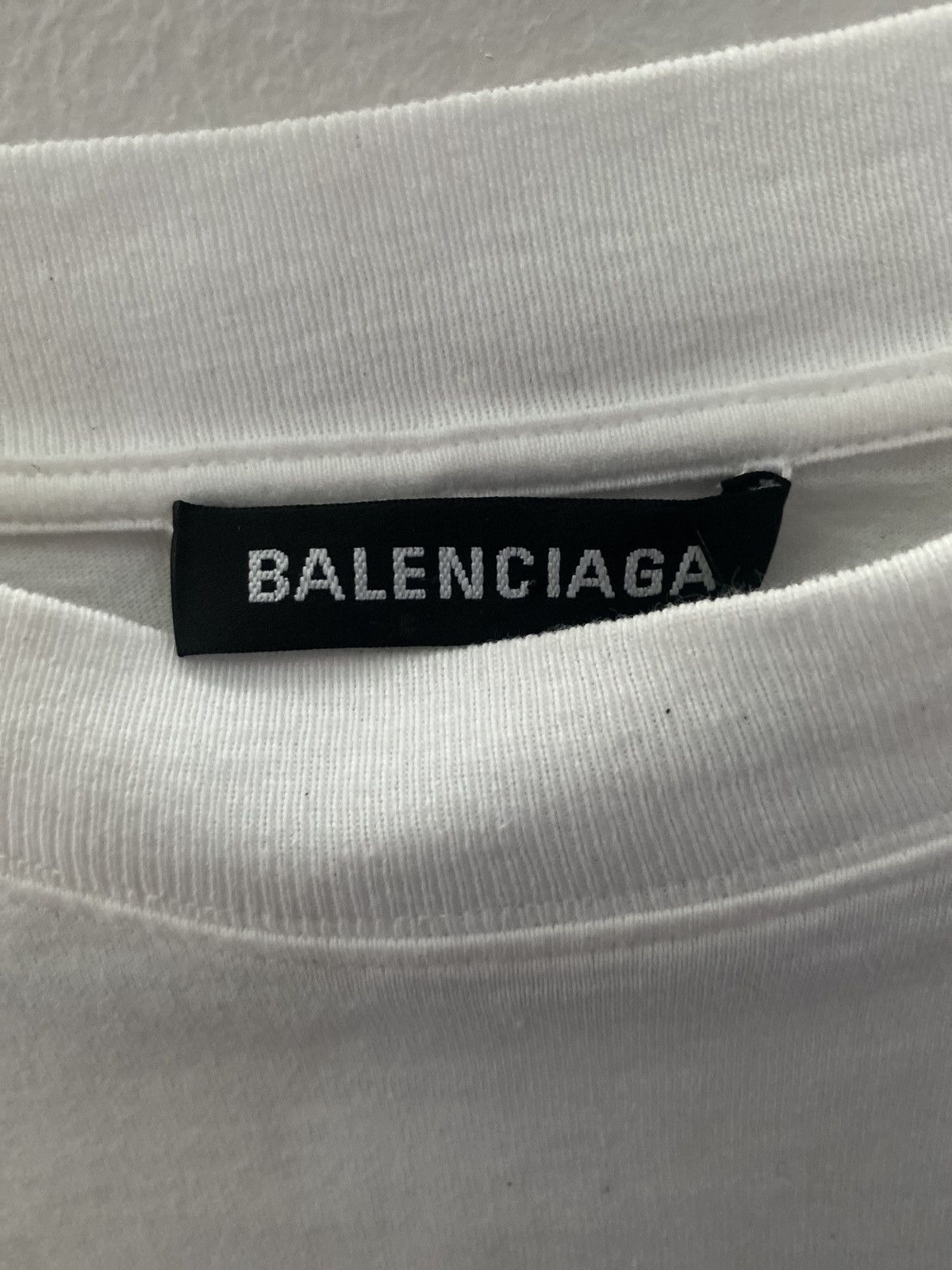 Balenciaga You are the world shirt Size US S / EU 44-46 / 1 - 2 Thumbnail