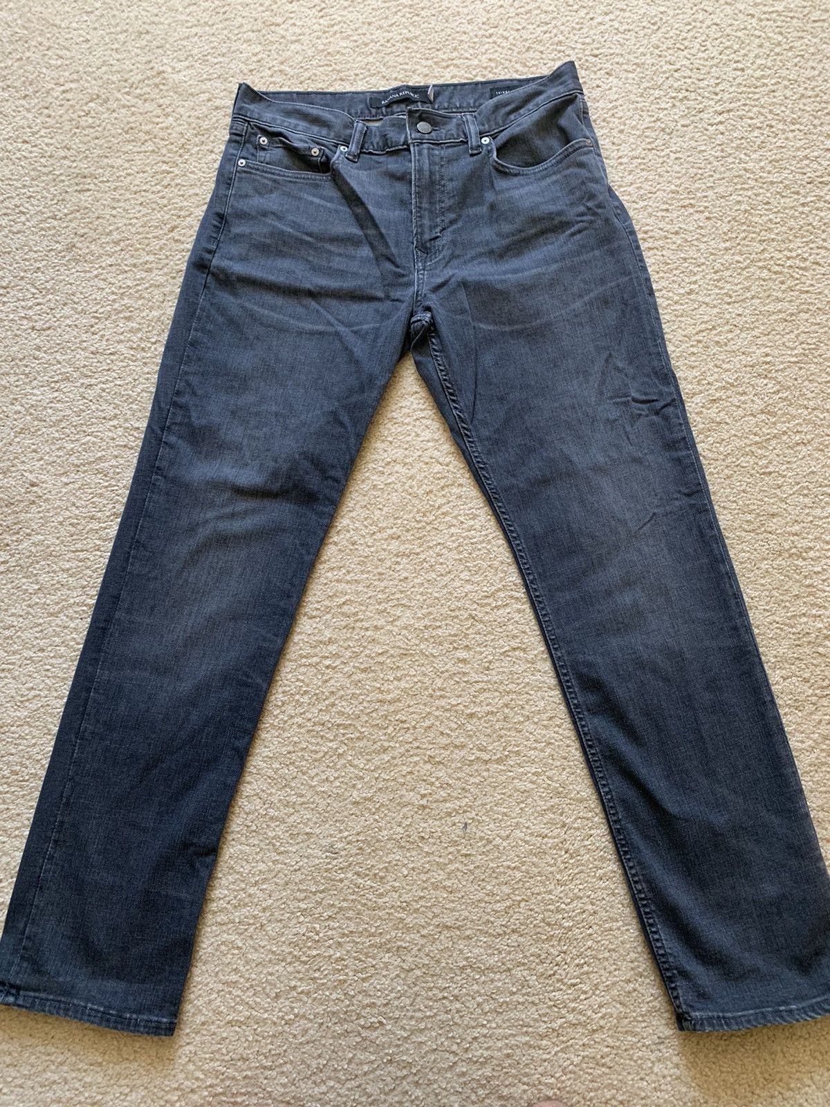 Banana Republic Skinny Fit Jean Size 33/30 in Grey Wash Grailed