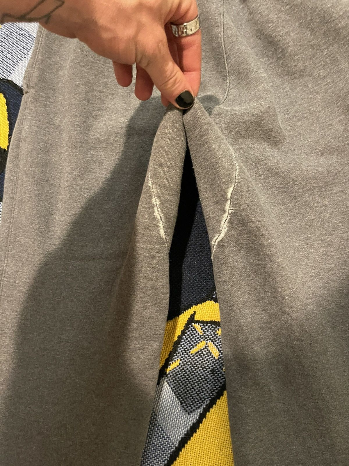 Nike Vintage Y2K Nike Drawstring Sweatpants Size US 32 / EU 48 - 4 Thumbnail