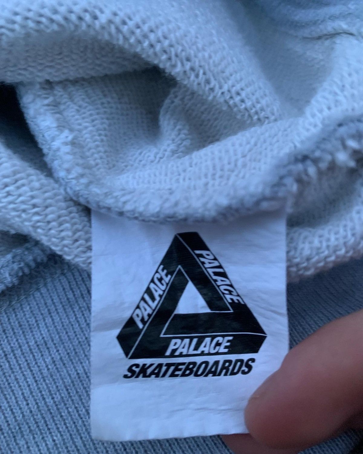 Palace FW18 Palace Skateboards “Surf Co” Crewneck (S) Size US S / EU 44-46 / 1 - 3 Thumbnail