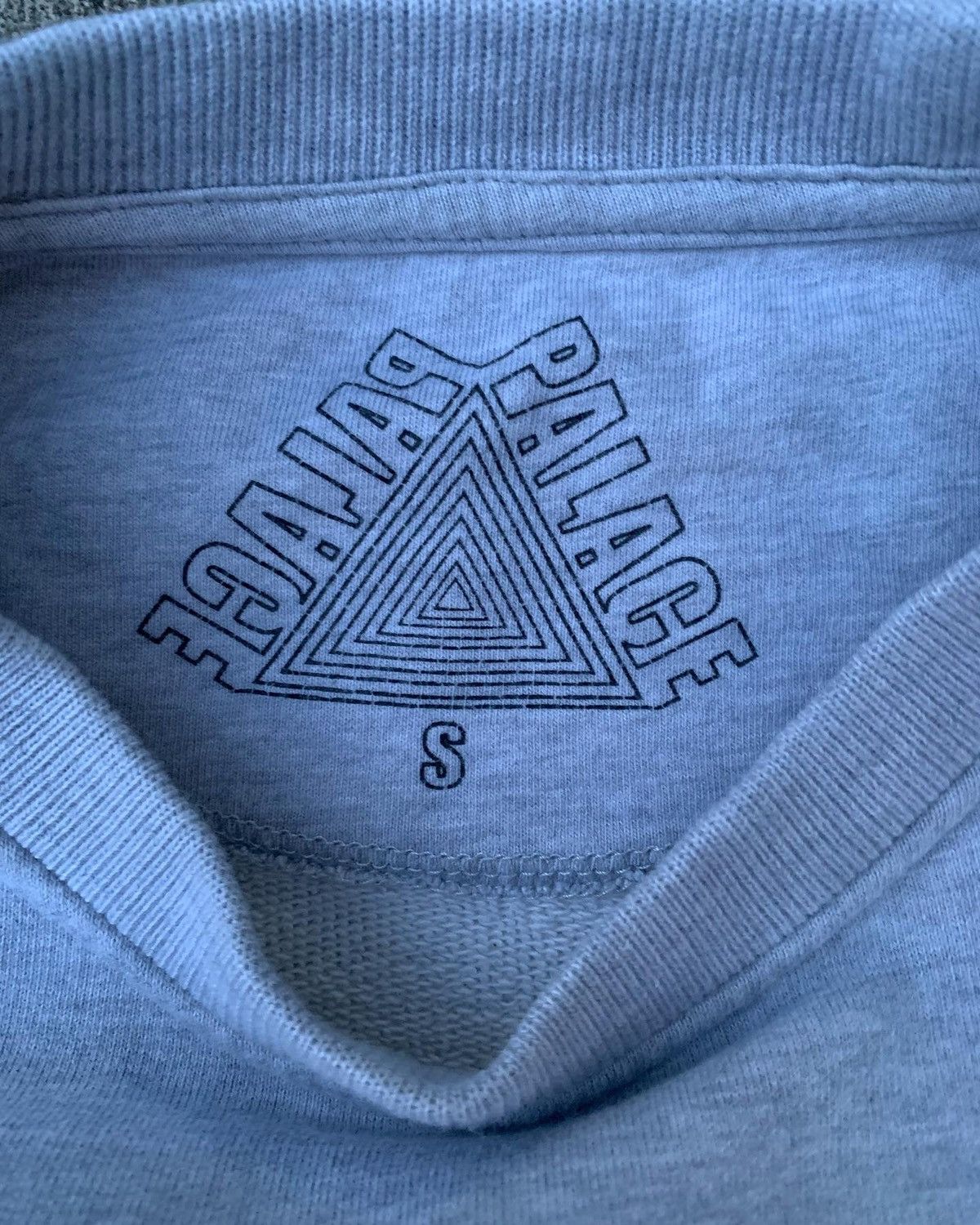 Palace FW18 Palace Skateboards “Surf Co” Crewneck (S) Size US S / EU 44-46 / 1 - 2 Thumbnail