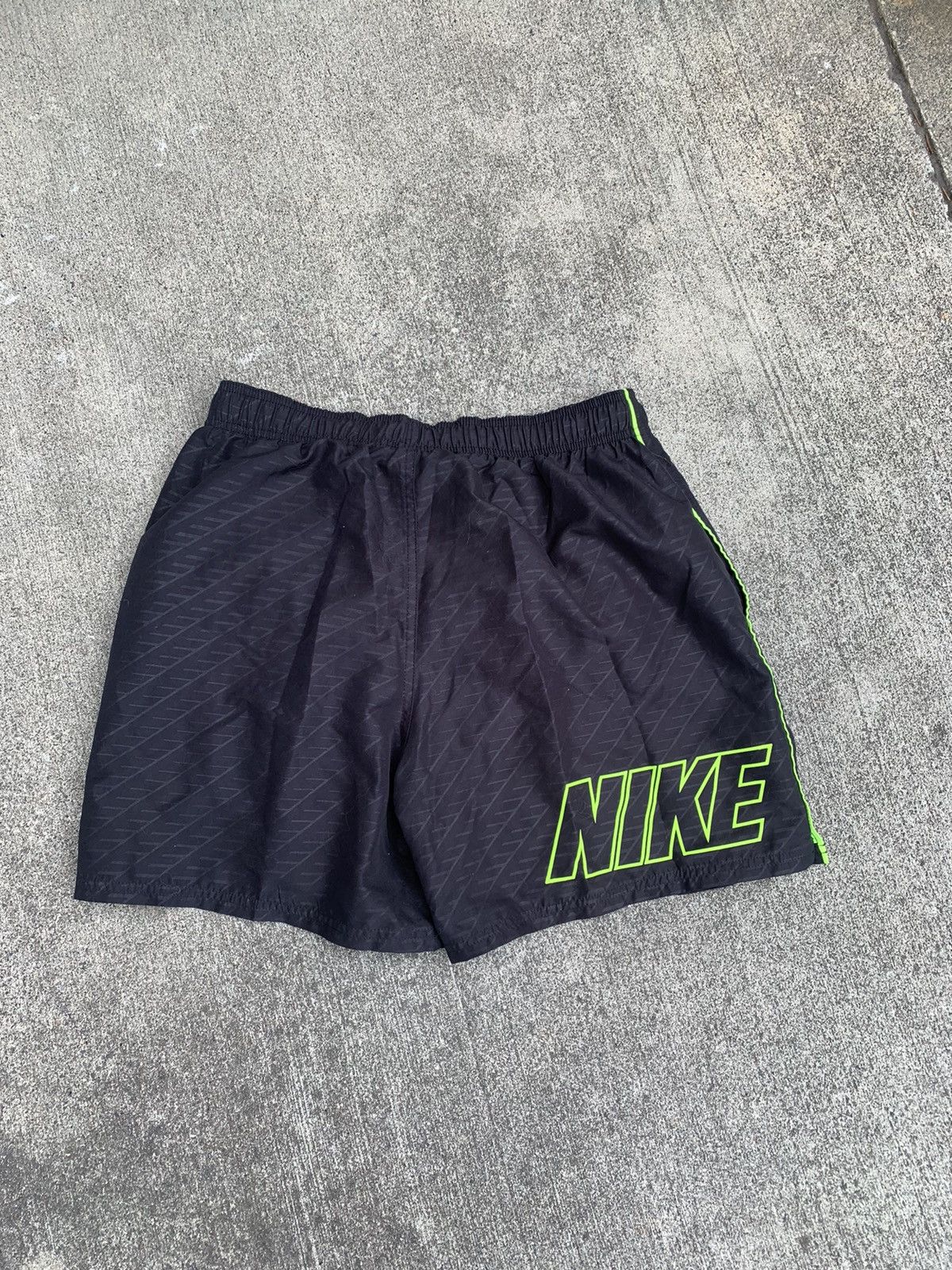 Nike Nike shorts (medium) Size US 30 / EU 46 - 1 Thumbnail