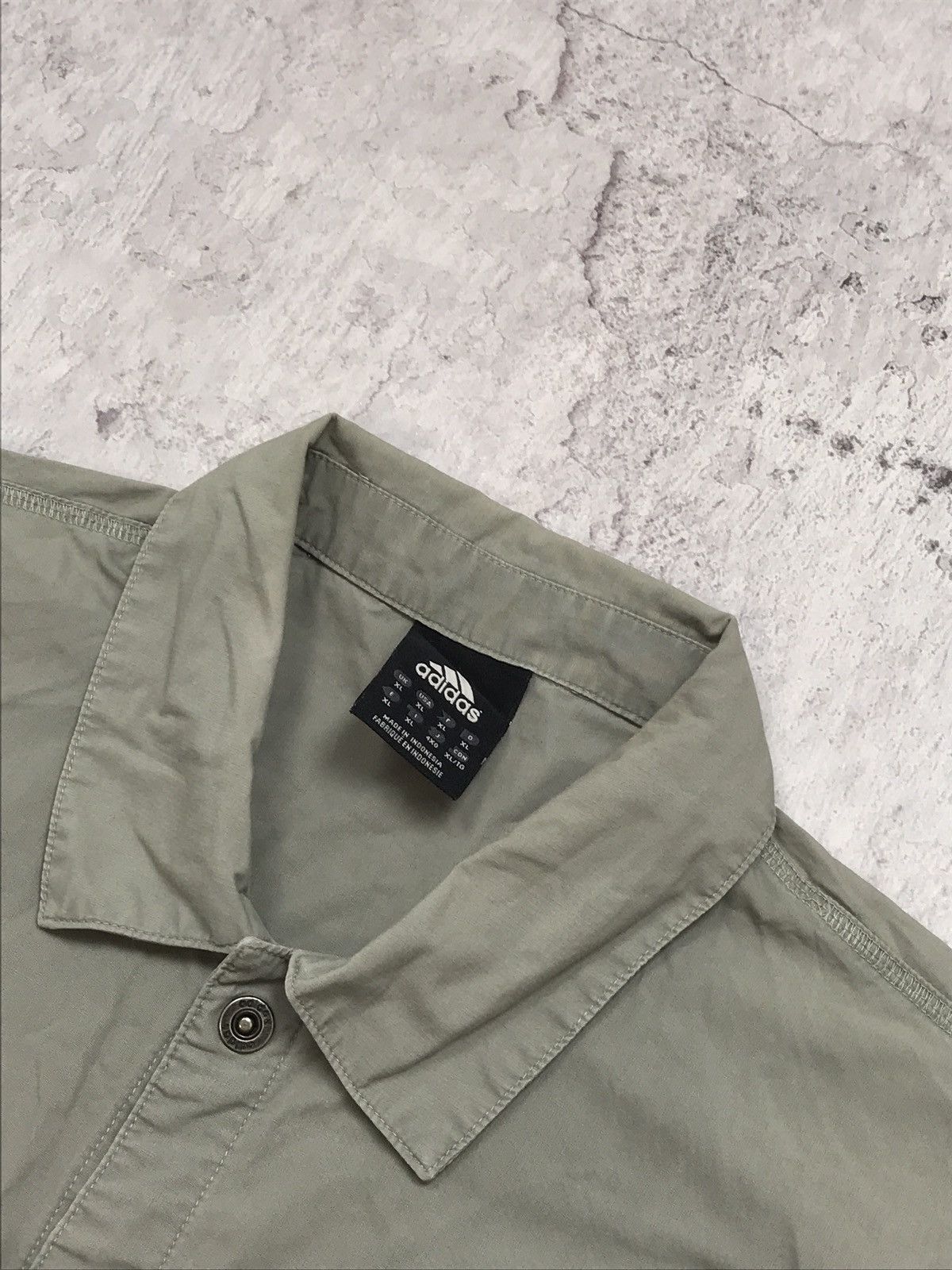 Adidas × Vintage Vintage Mans Adidas Short Shirts Button Up Big Logo On Back Size US XL / EU 56 / 4 - 8 Thumbnail