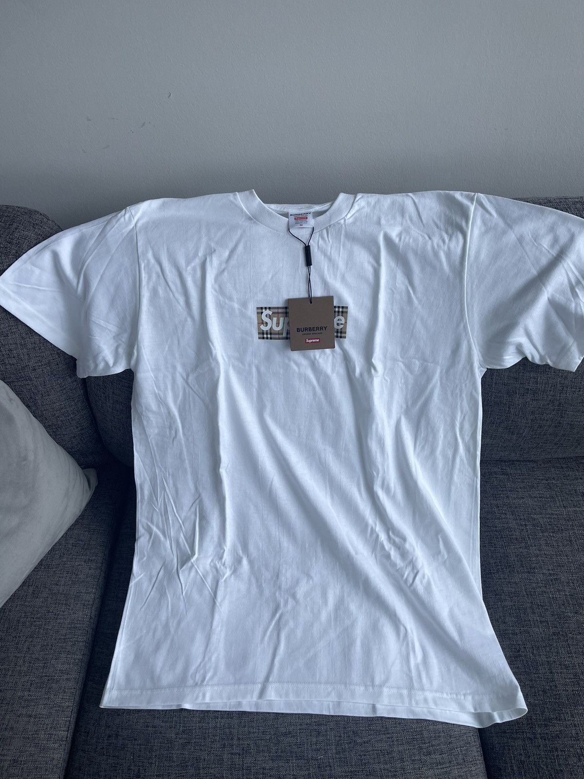 Burberry × Supreme Supreme x Burberry Box Logo Size US M / EU 48-50 / 2 - 2 Thumbnail