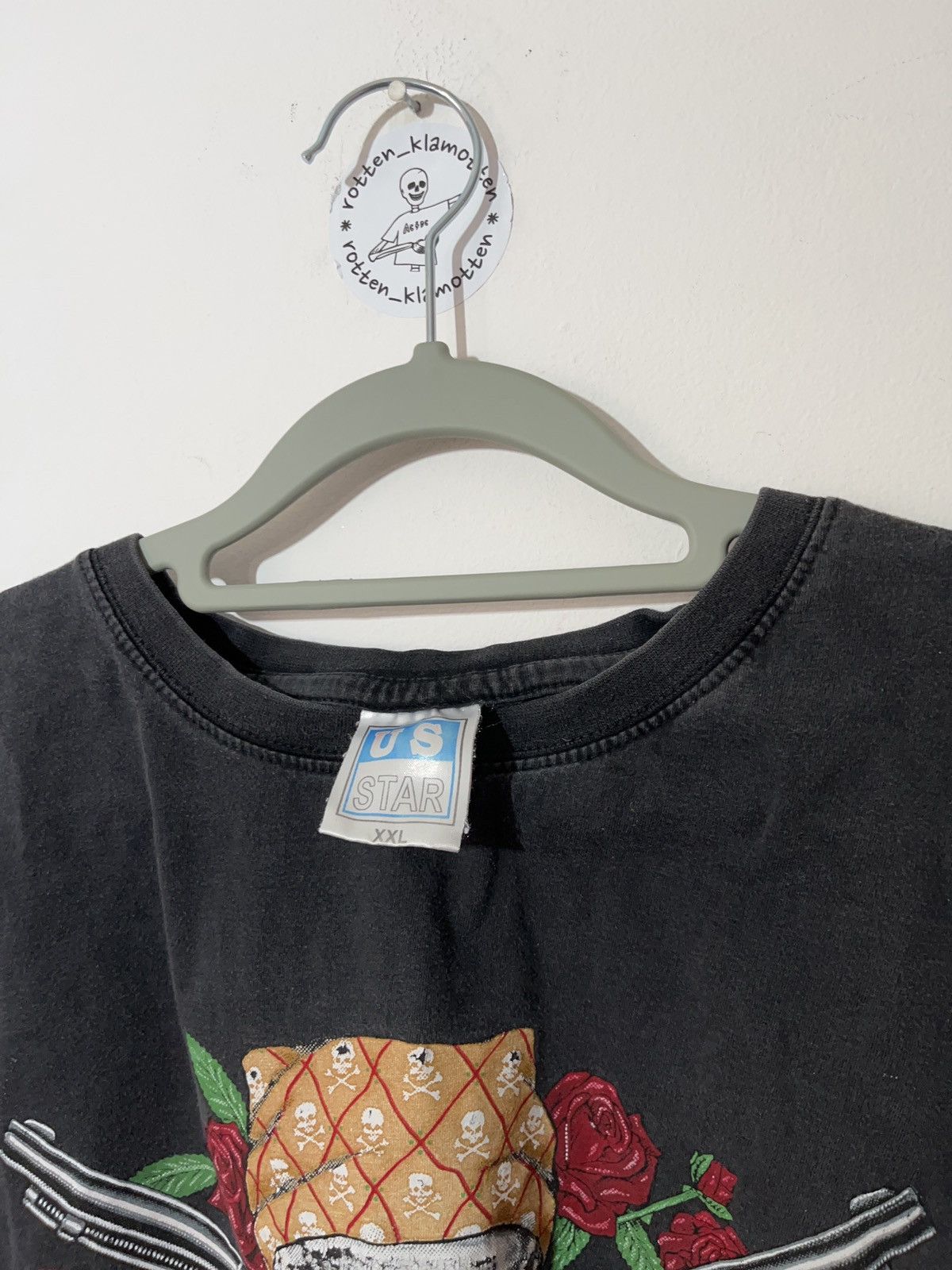 Vintage Sunfade 90s skull revolver vintage t-shirt air waves gnr Size US XL / EU 56 / 4 - 3 Thumbnail