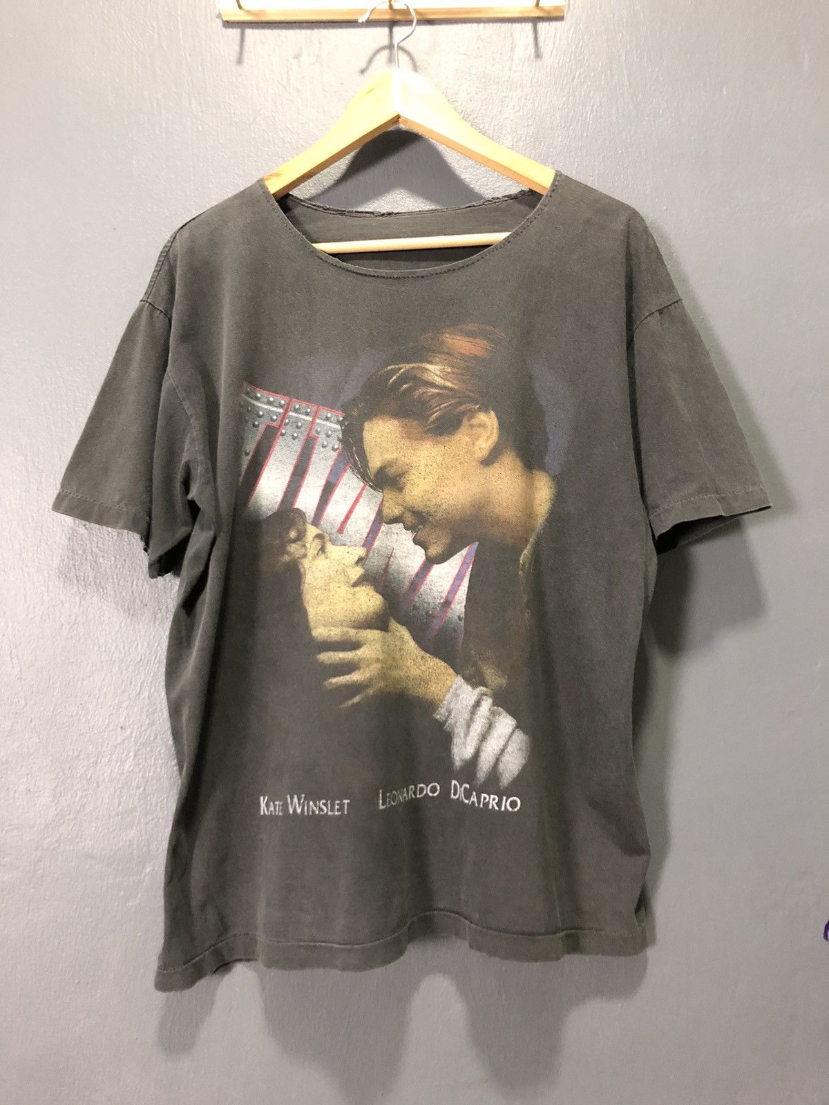 Vintage RARE🔥VINTAGE TITANIC DISTRESSED ROUNDNECK SINGLE STICH SHIRT Size US M / EU 48-50 / 2 - 1 Thumbnail