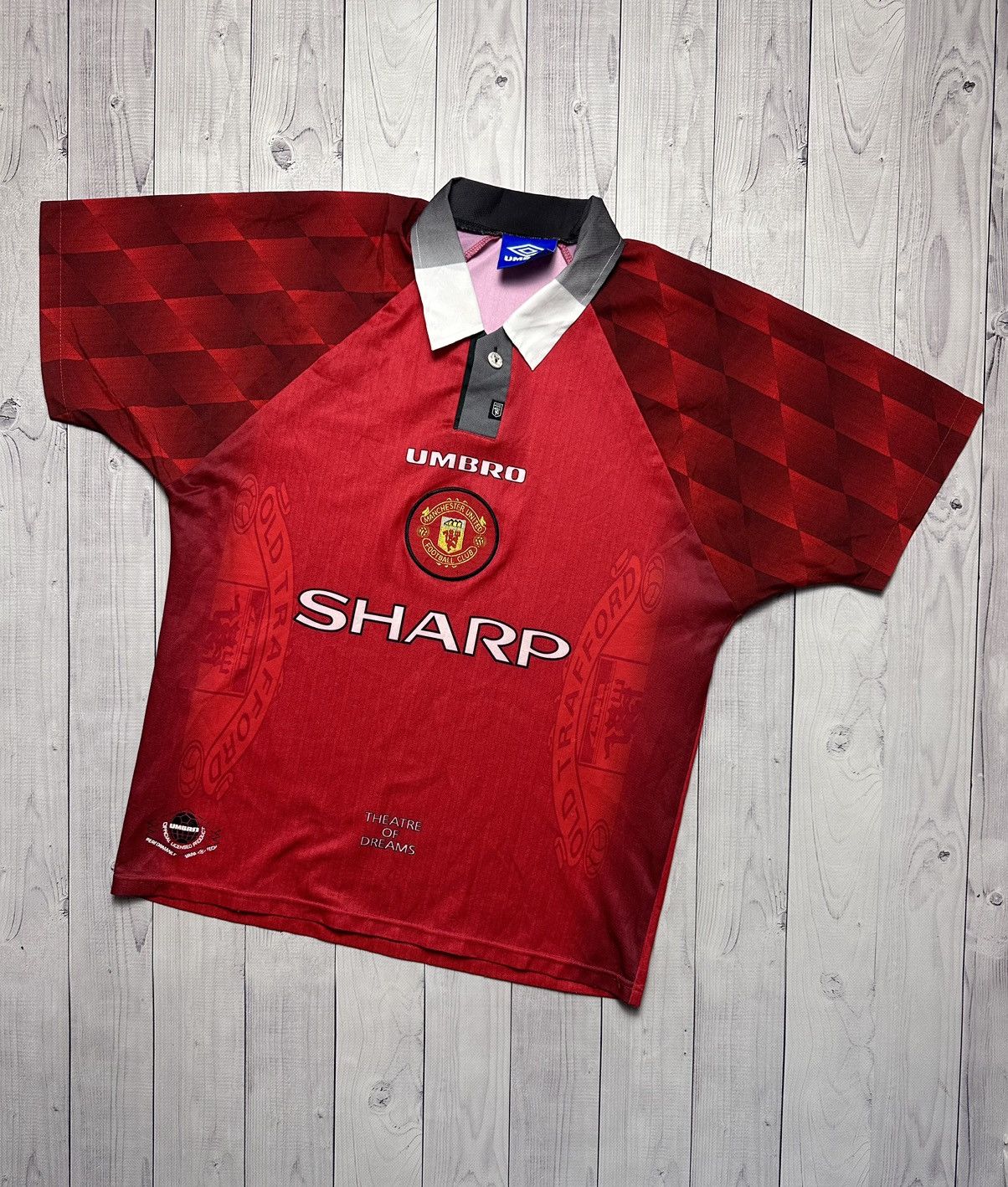 Other Vintage Umbro Manchester United soccer jersey rare size M Size US M / EU 48-50 / 2 - 1 Thumbnail