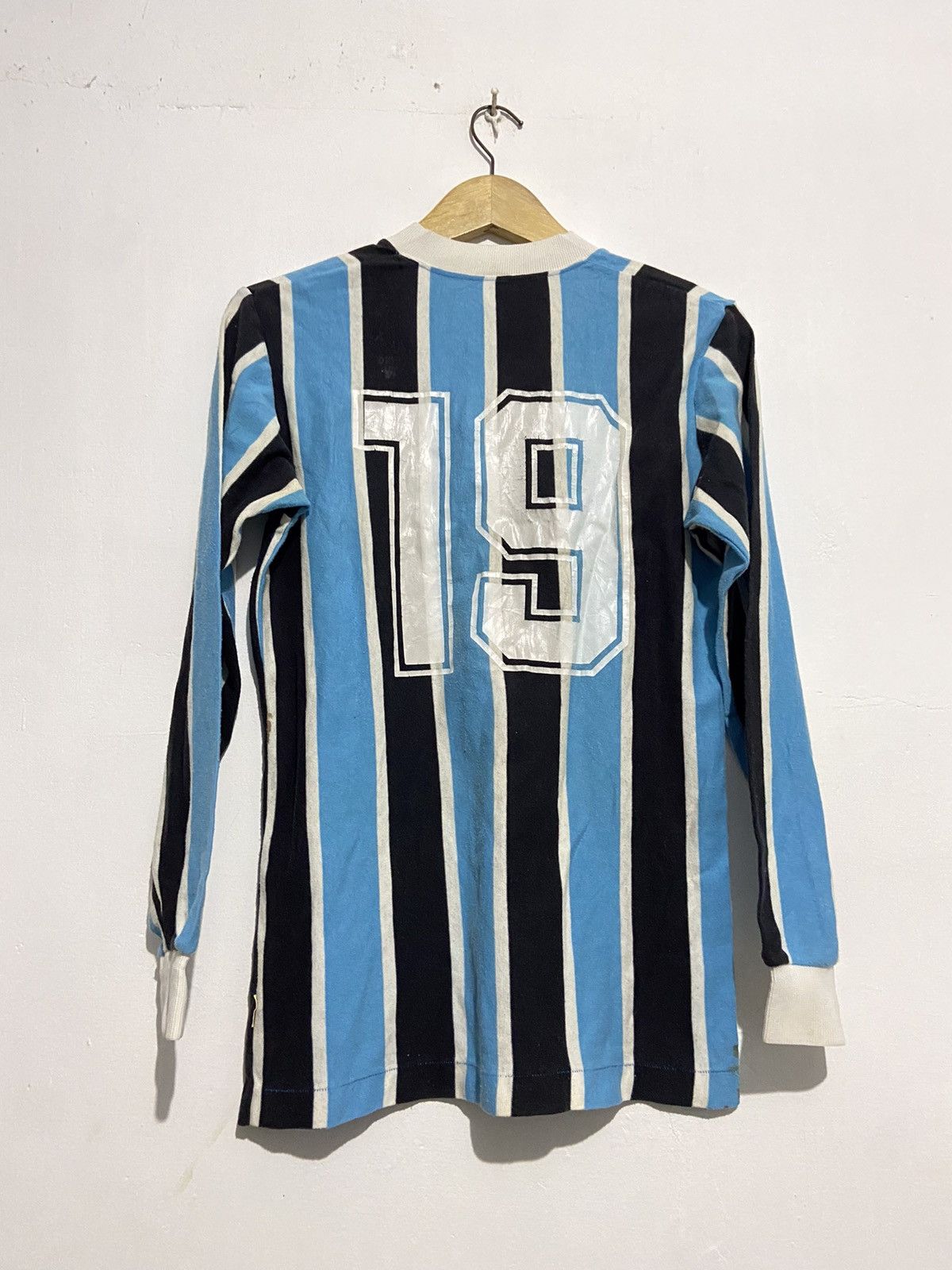 Vintage Vintage 70/80s Maracana inc soccer jersey Template Gremio Size US L / EU 52-54 / 3 - 2 Thumbnail