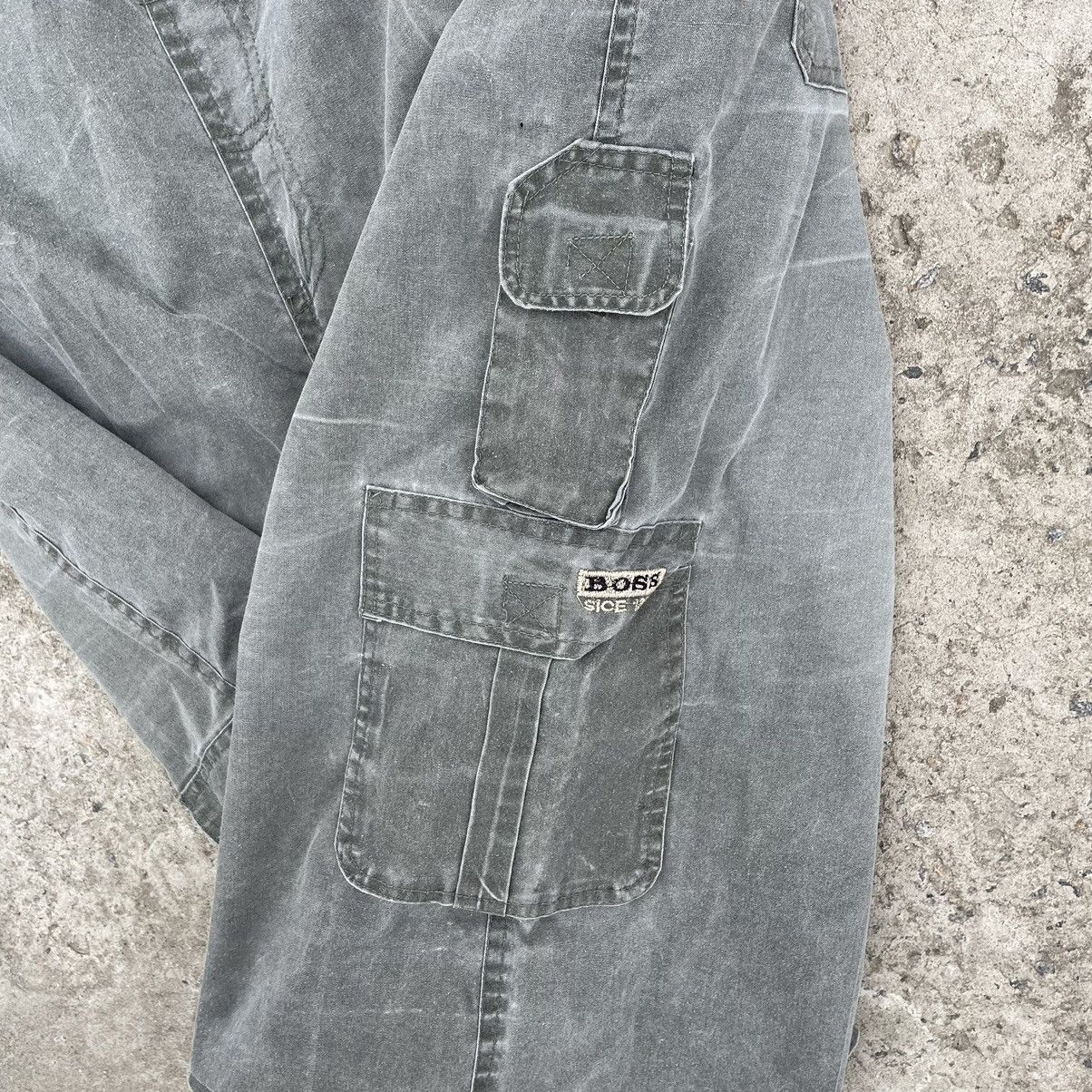 Hugo Boss Vintage Hugo Boss Multi-pocket Cargo Y2K Style USA 90s Size US 32 / EU 48 - 11 Thumbnail