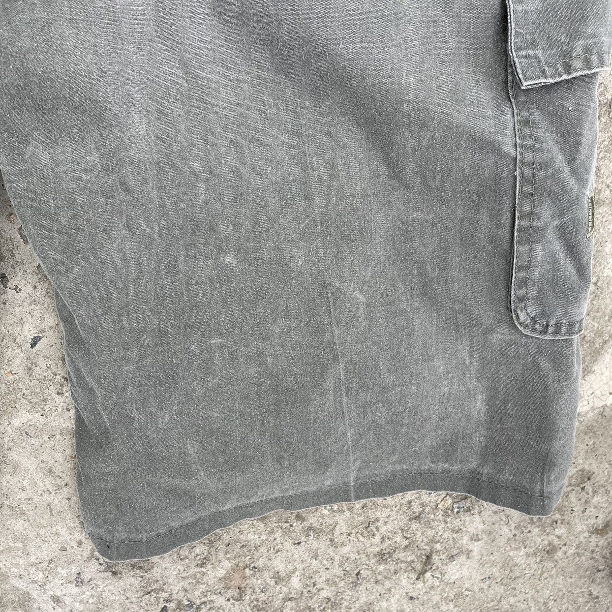 Hugo Boss Vintage Hugo Boss Multi-pocket Cargo Y2K Style USA 90s Size US 32 / EU 48 - 7 Thumbnail