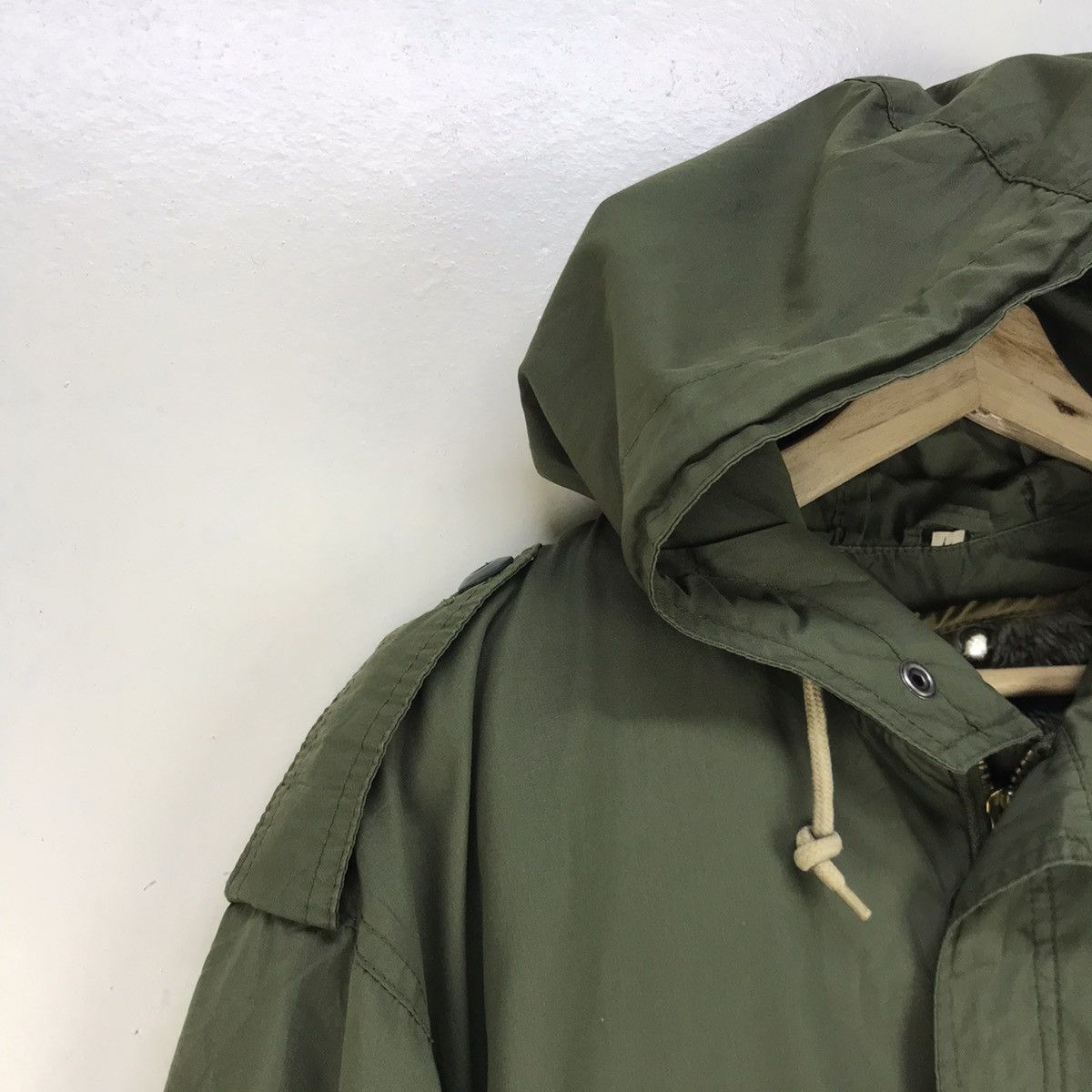 Vintage US Army Houston Inc Acrylic Lining Extreme Military Parka Size US M / EU 48-50 / 2 - 8 Thumbnail