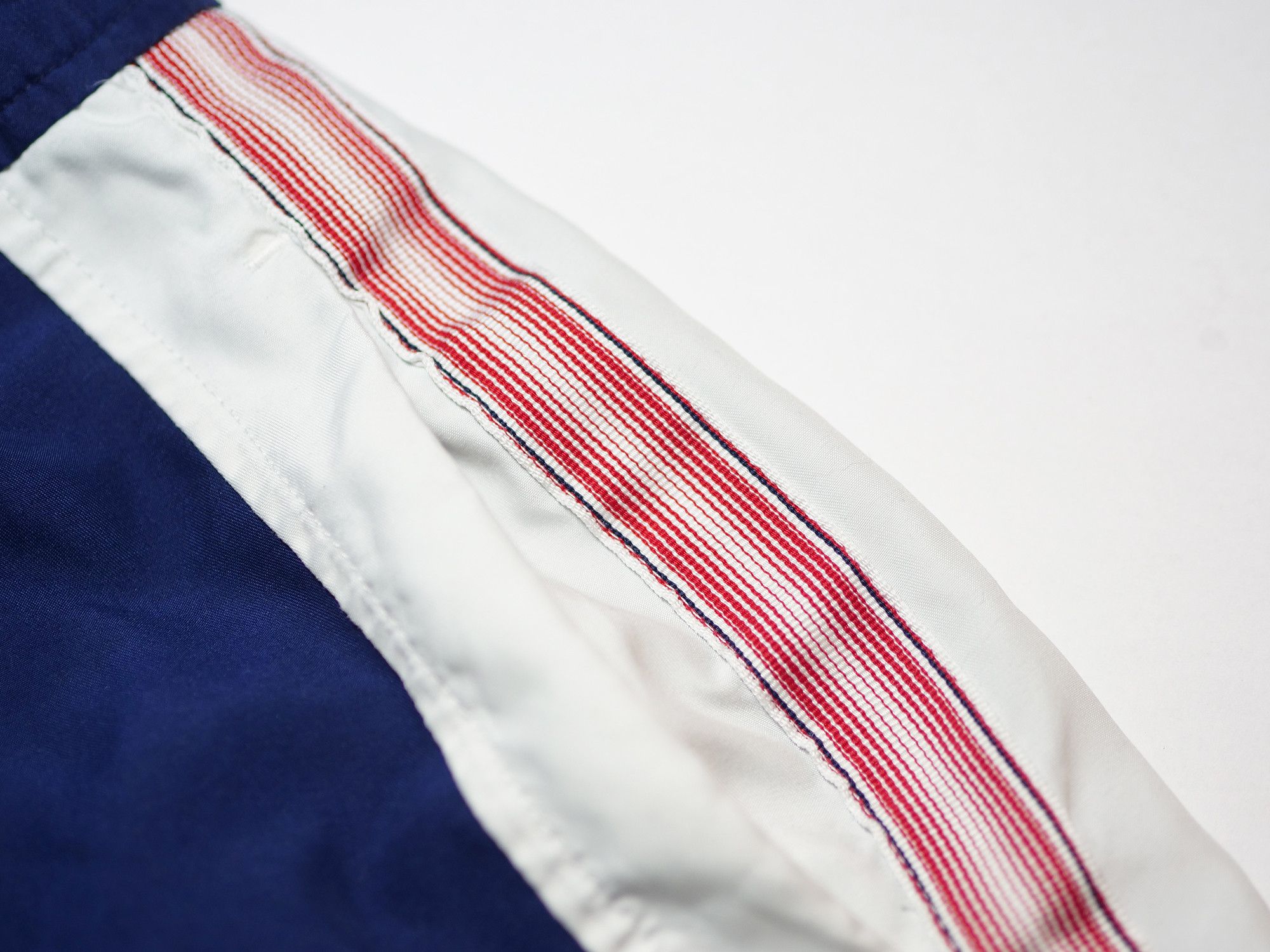 Nike Nike vintage shorts Size US 33 - 6 Thumbnail