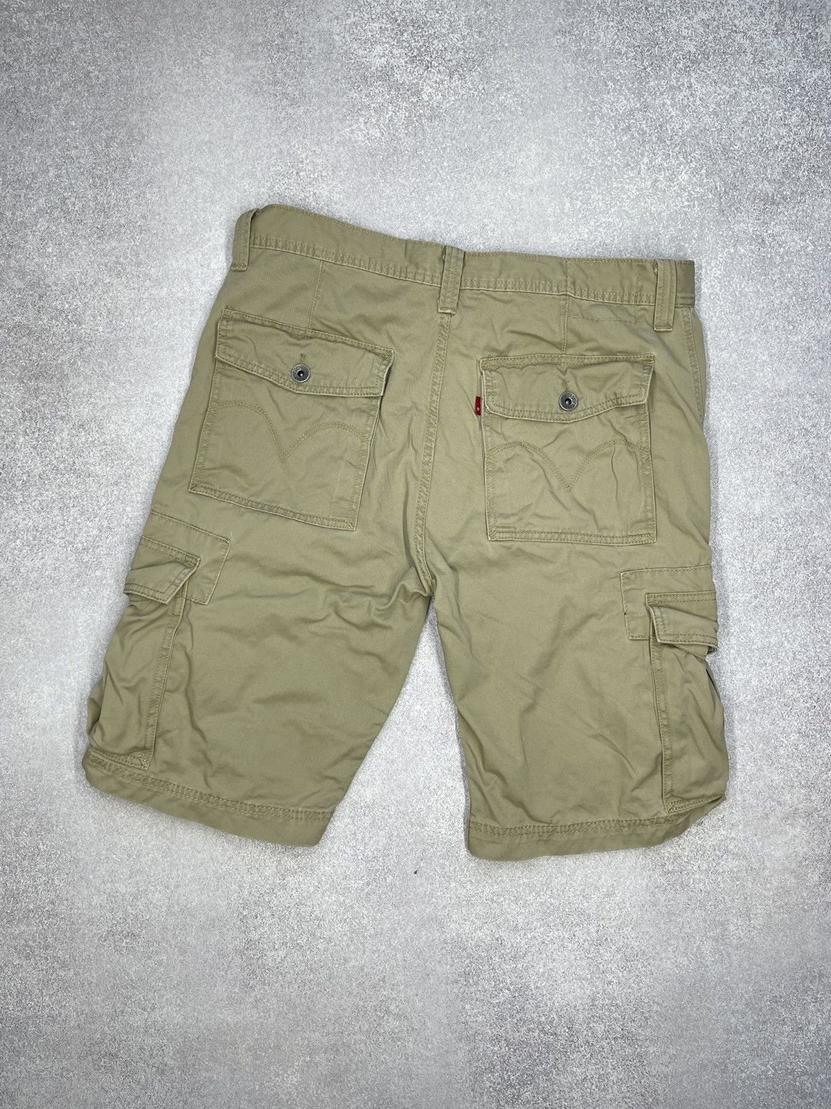 Levi's Vintage Levis Cargo Shorts Size L Size US 34 / EU 50 - 1 Thumbnail