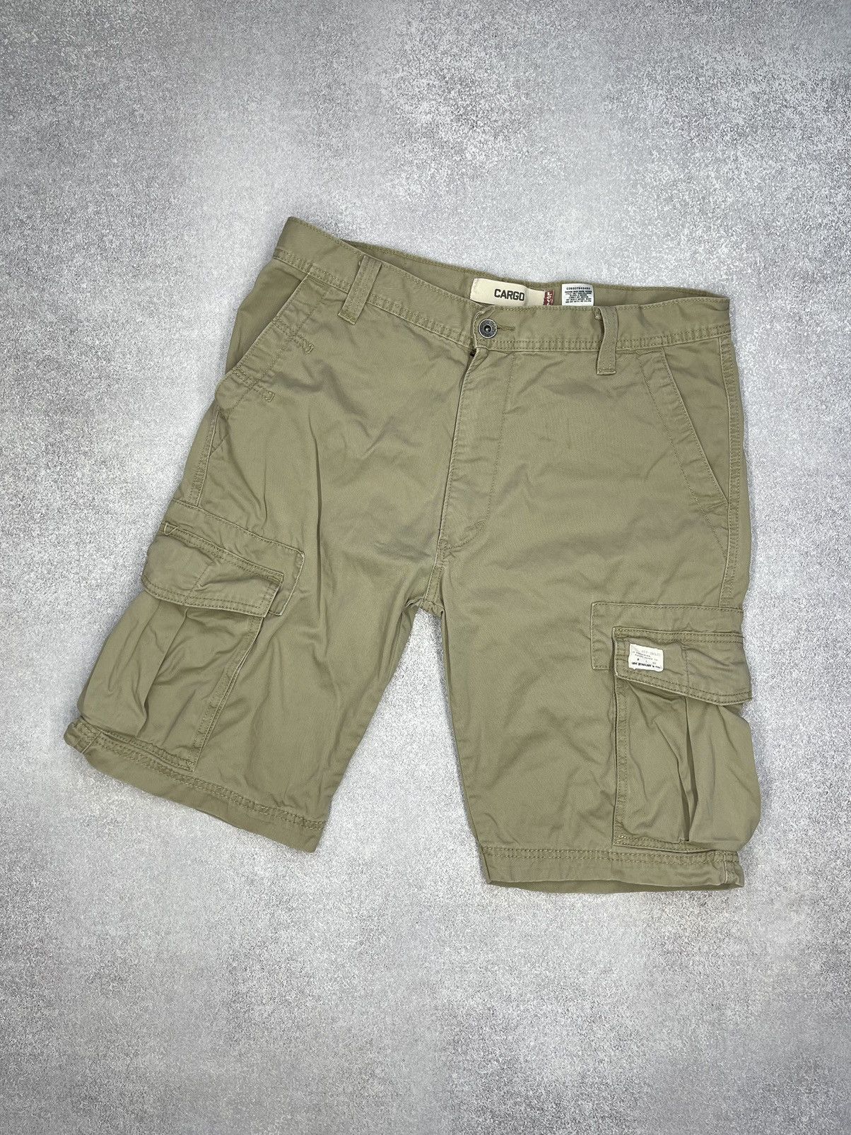 Levi's Vintage Levis Cargo Shorts Size L Size US 34 / EU 50 - 5 Thumbnail