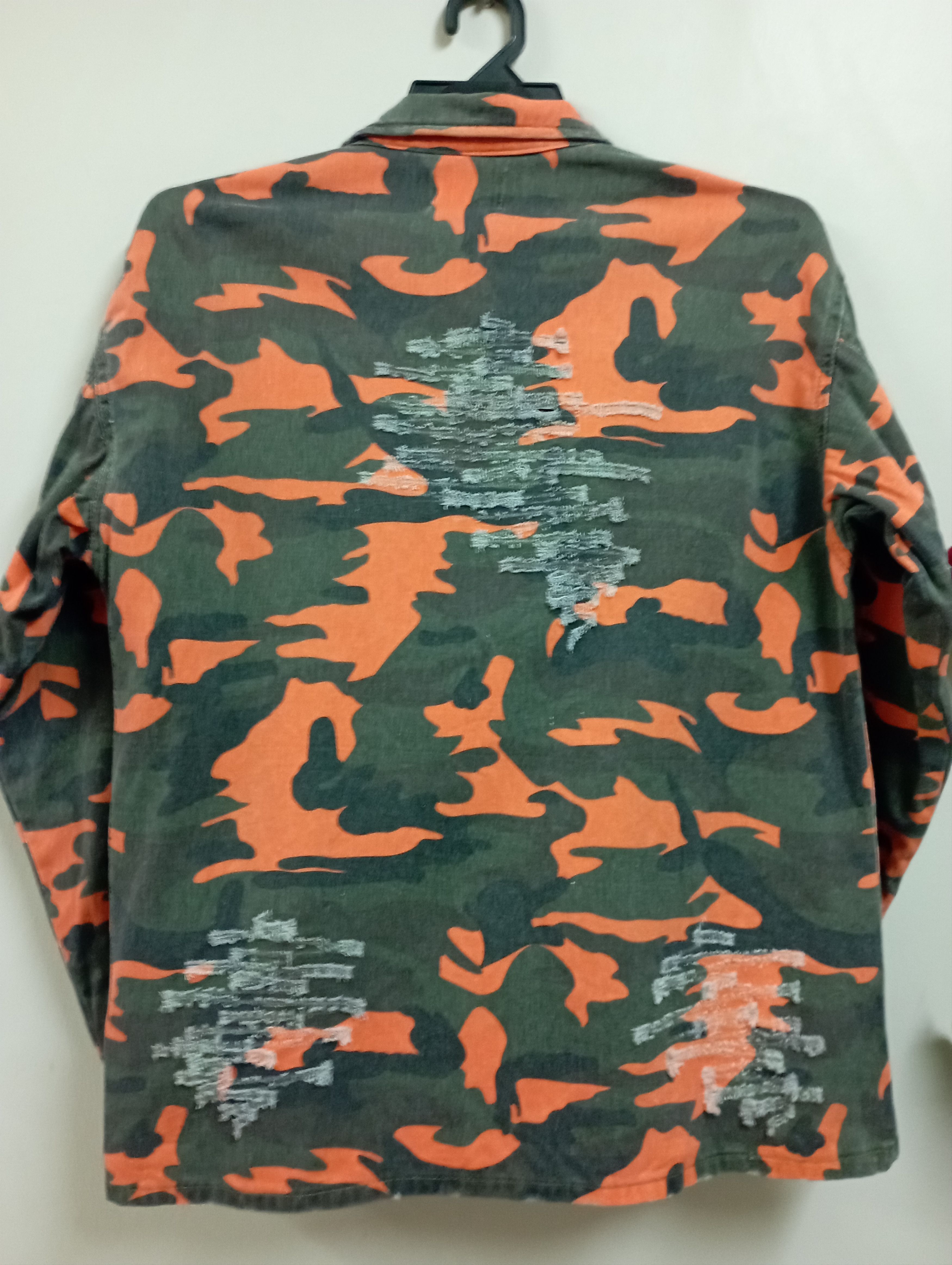 Vintage Vintage Army Four Pockets Orange Camo Parkas Size US L / EU 52-54 / 3 - 3 Thumbnail