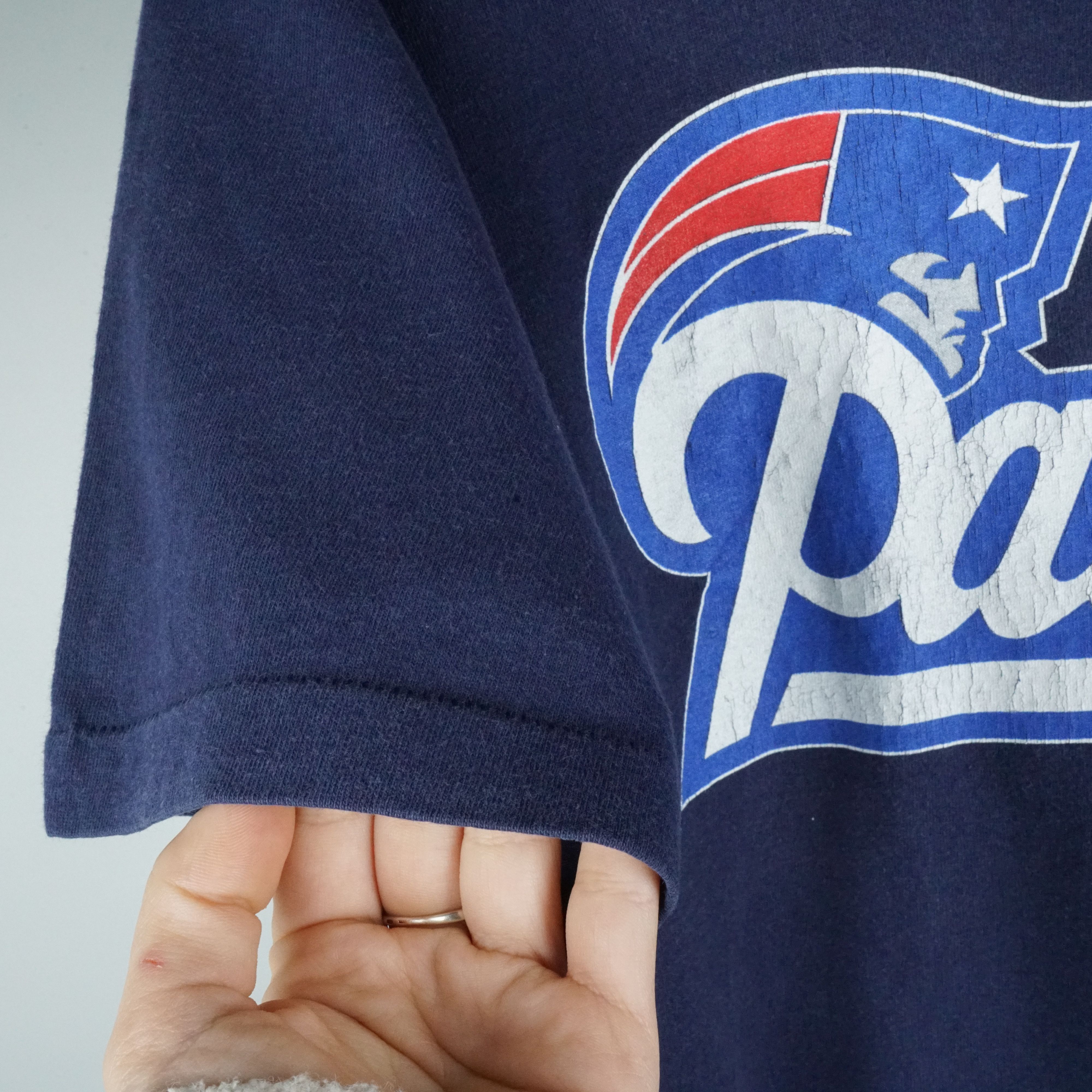 NFL × Salem Sportswear × Vintage 1994 Patriots t shirt NFL Size US L / EU 52-54 / 3 - 6 Thumbnail