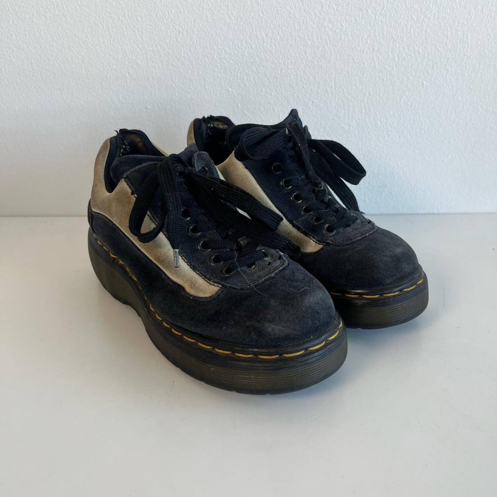 Dr. Martens Vintage y2k doc marten chunky Size US 7 / IT 37 - 1 Thumbnail