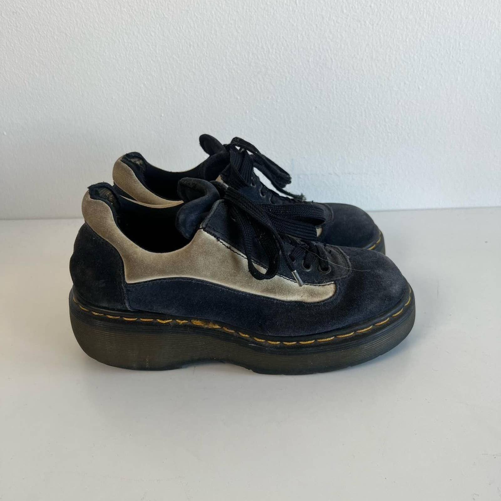 Dr. Martens Vintage y2k doc marten chunky Size US 7 / IT 37 - 2 Thumbnail