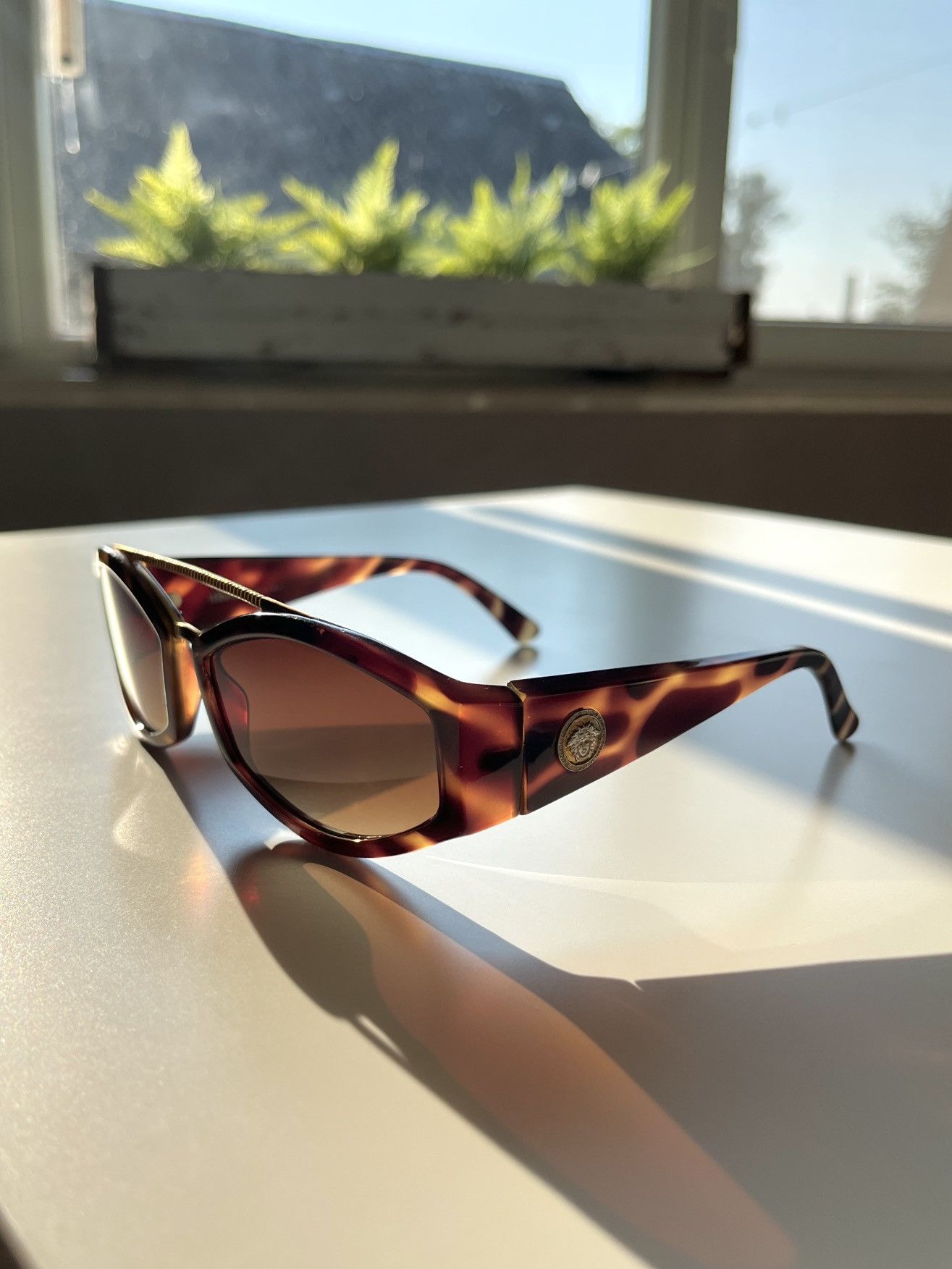 Vintage ★Y2K VERSACE MOD.377 GOLD MEDUSA LOGO AVIATOR SUNGLASSES★ Grailed