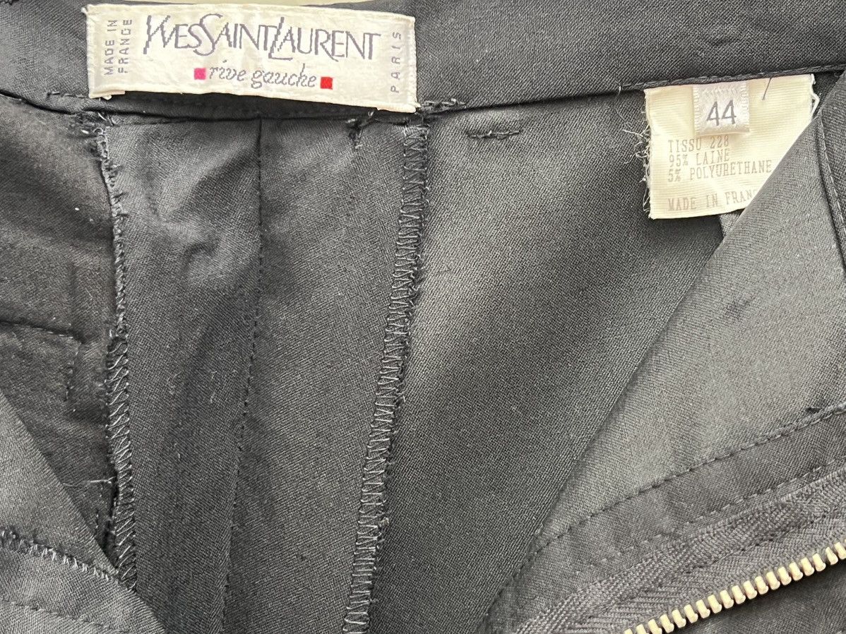 Yves Saint Laurent YVES SAINT LAURENT/HEDI SLIMANI black wool shorts Size US 33 - 9 Thumbnail
