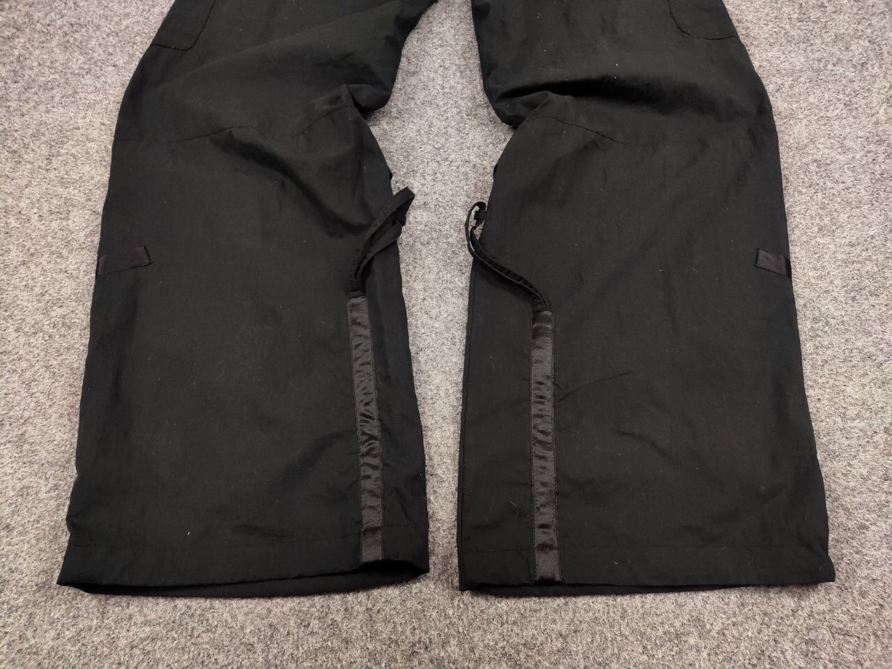 Nike New Vintage 90's Nike Cargo Black Baggy Women's Pants Size 27" / US 4 / IT 40 - 15 Thumbnail