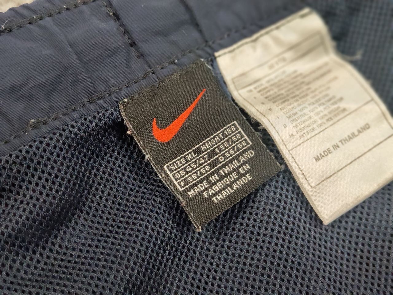 Nike Vintage 90's Nike Athletic Shorts Blue Logo Swoosh Casual Size US 36 / EU 52 - 16 Thumbnail