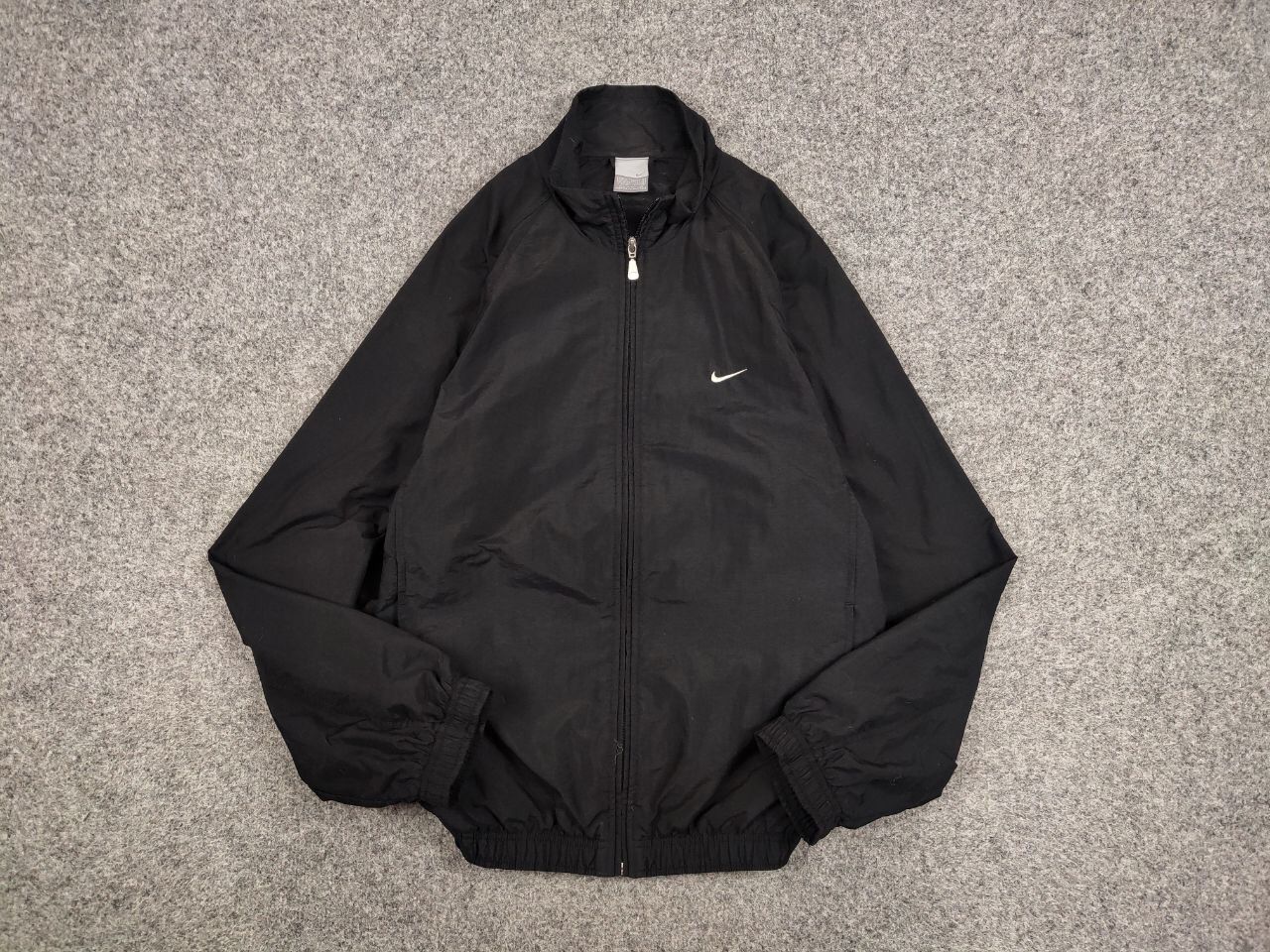 Nike Vintage 90's Nike Swoosh nylon Lightweight Track Jacket Size US M / EU 48-50 / 2 - 13 Thumbnail