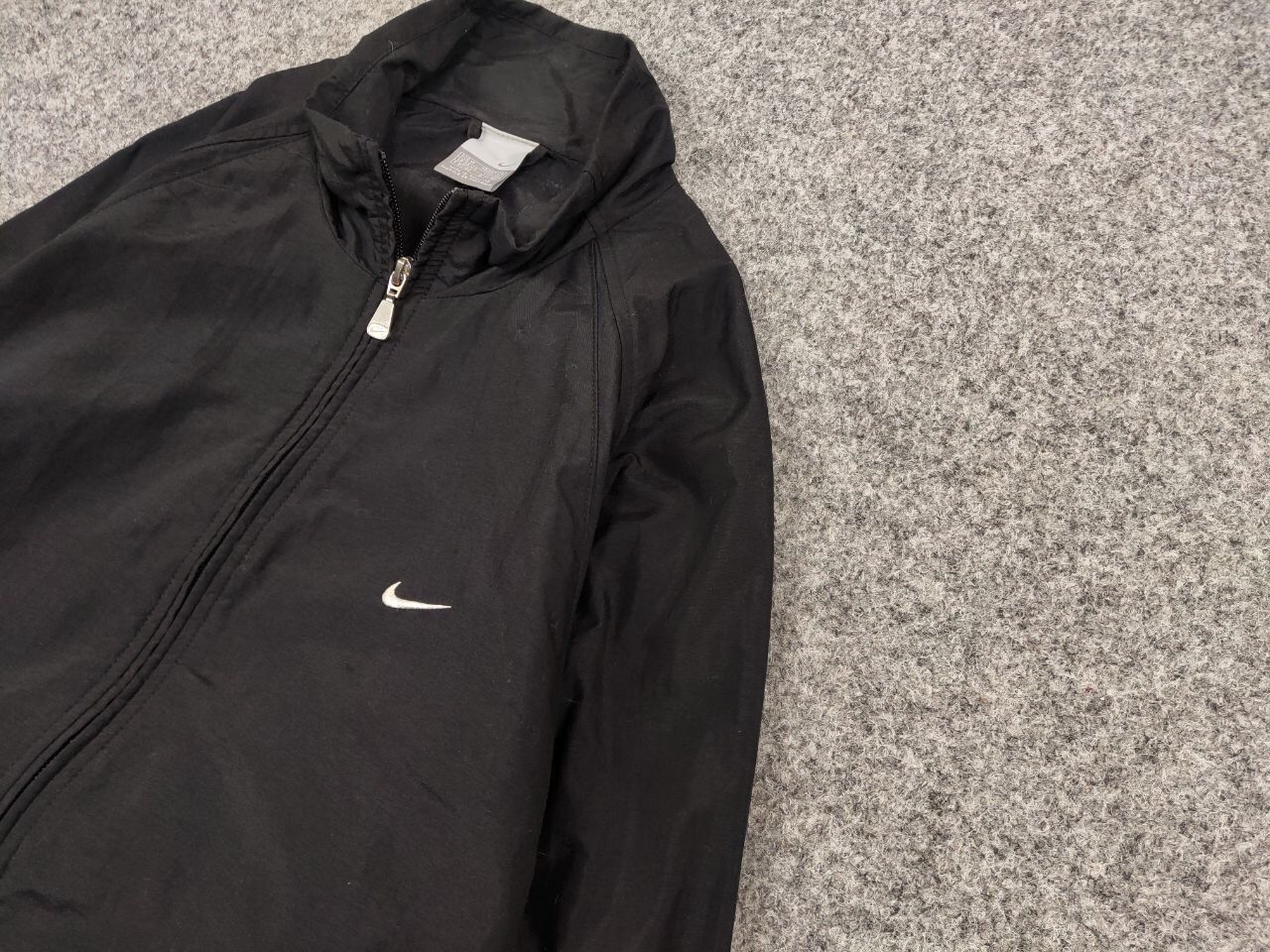 Nike Vintage 90's Nike Swoosh nylon Lightweight Track Jacket Size US M / EU 48-50 / 2 - 4 Thumbnail