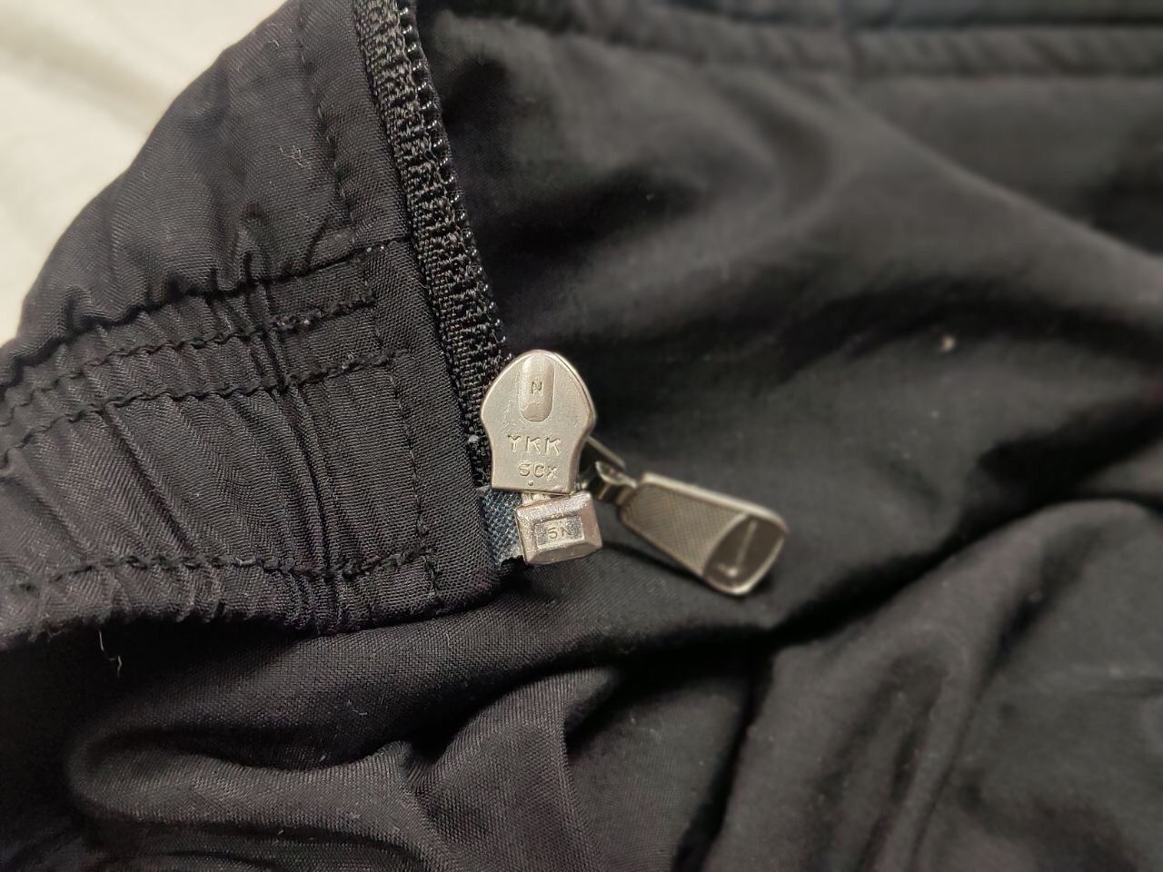 Nike Vintage 90's Nike Swoosh nylon Lightweight Track Jacket Size US M / EU 48-50 / 2 - 18 Thumbnail