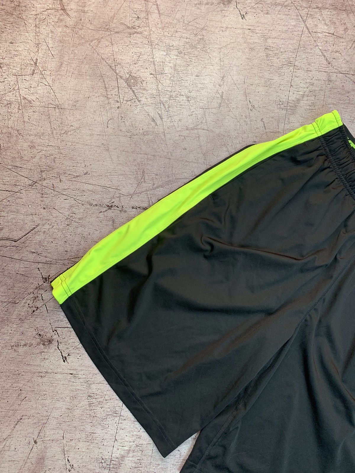 Nike × Vintage Vintage Nike Y2K Hype Shorts Size US 32 / EU 48 - 3 Thumbnail