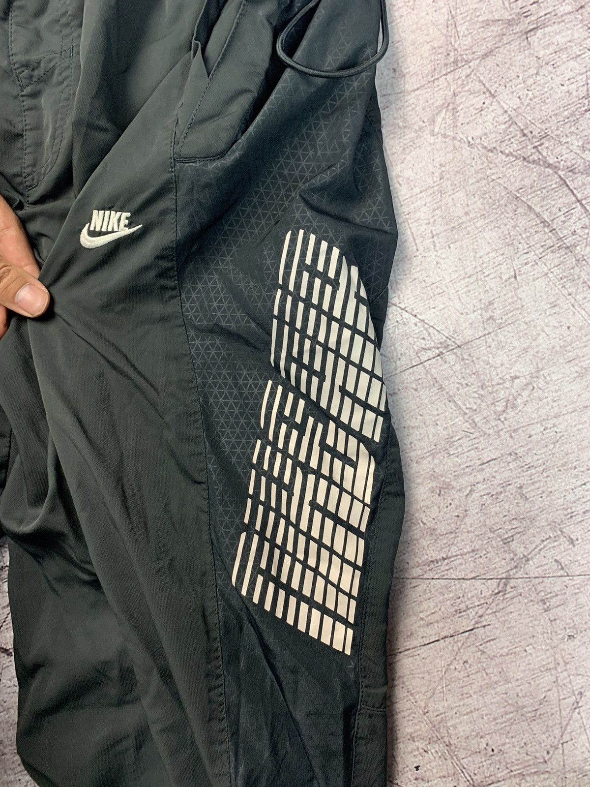 Nike × Vintage Nike Vintage Mens Nylon Track Pants Y2K Drill Style Size US 34 / EU 50 - 3 Thumbnail