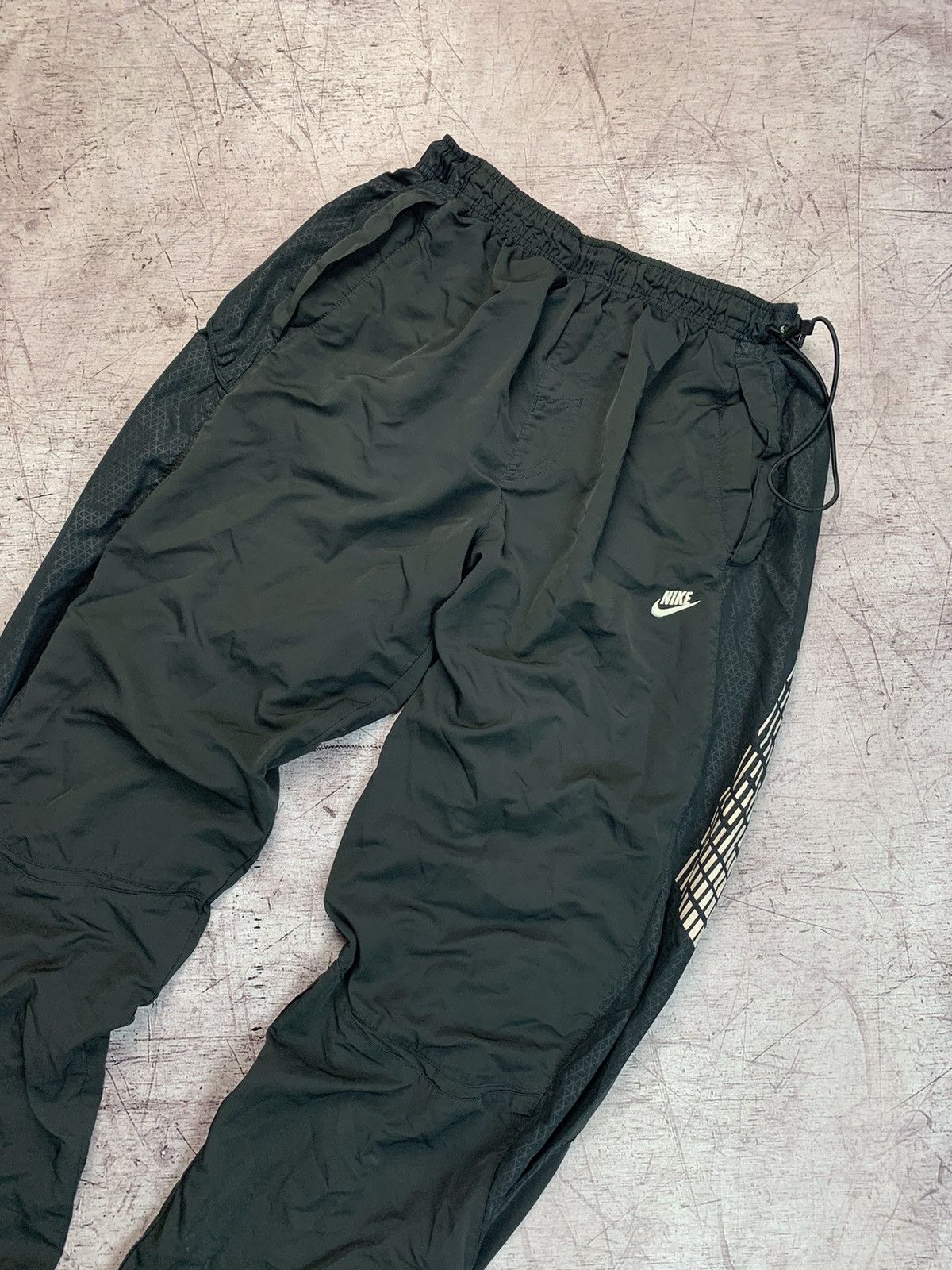 Nike × Vintage Nike Vintage Mens Nylon Track Pants Y2K Drill Style Size US 34 / EU 50 - 2 Thumbnail