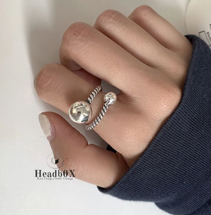 Jewelry Braided Ball Ring Size ONE SIZE - 1 Thumbnail