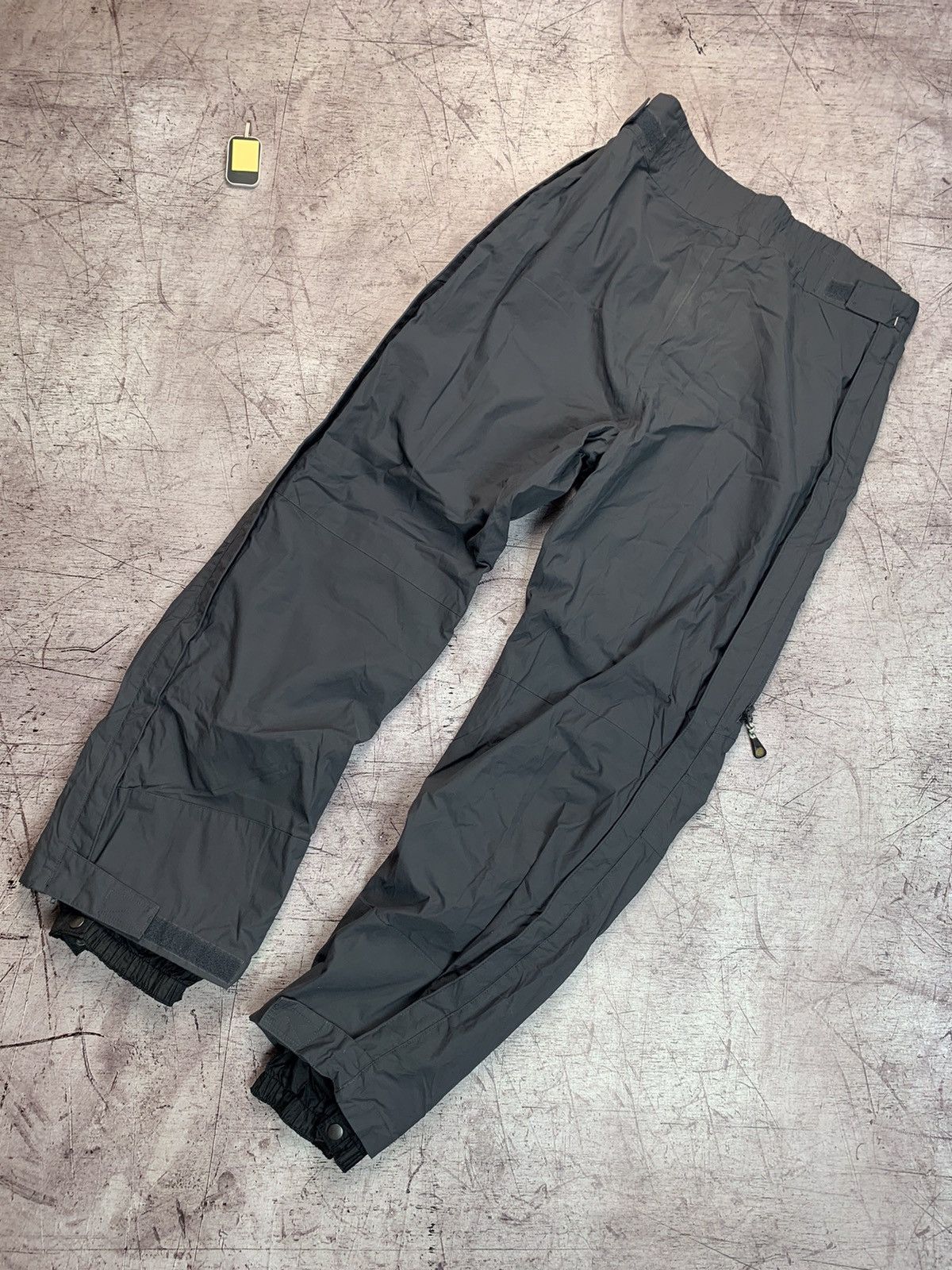 Columbia Columbia Vintage Ski Pants Snowboard Size US 32 / EU 48 - 8 Thumbnail