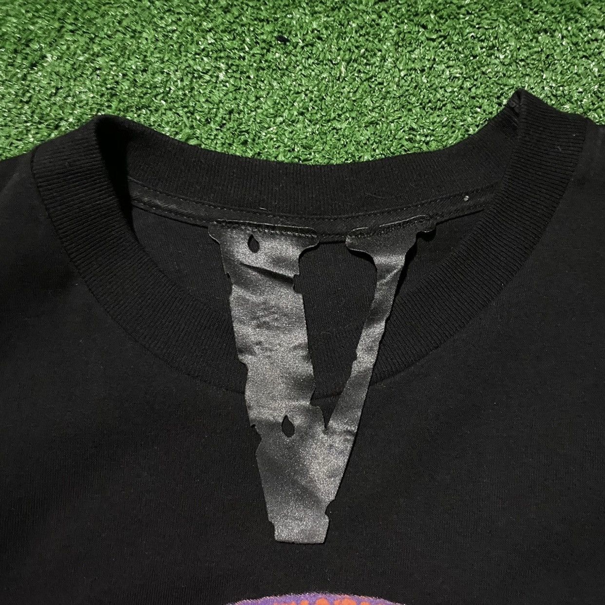 Vlone Vlone shocker tee Size US XL / EU 56 / 4 - 6 Thumbnail