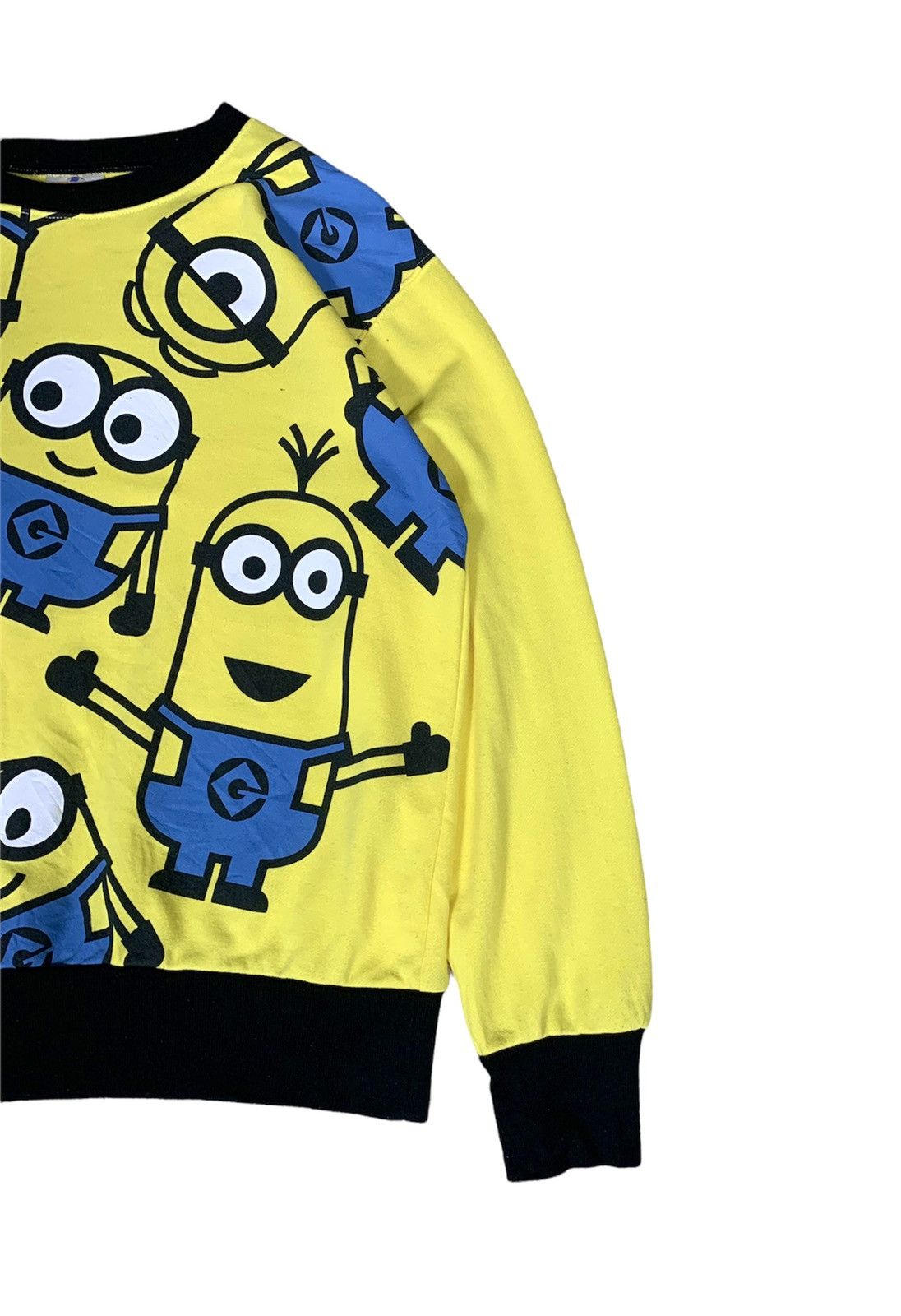 Universal Studios Rare Universal Studios Japan Minion Sweatshirt Size US M / EU 48-50 / 2 - 3 Thumbnail