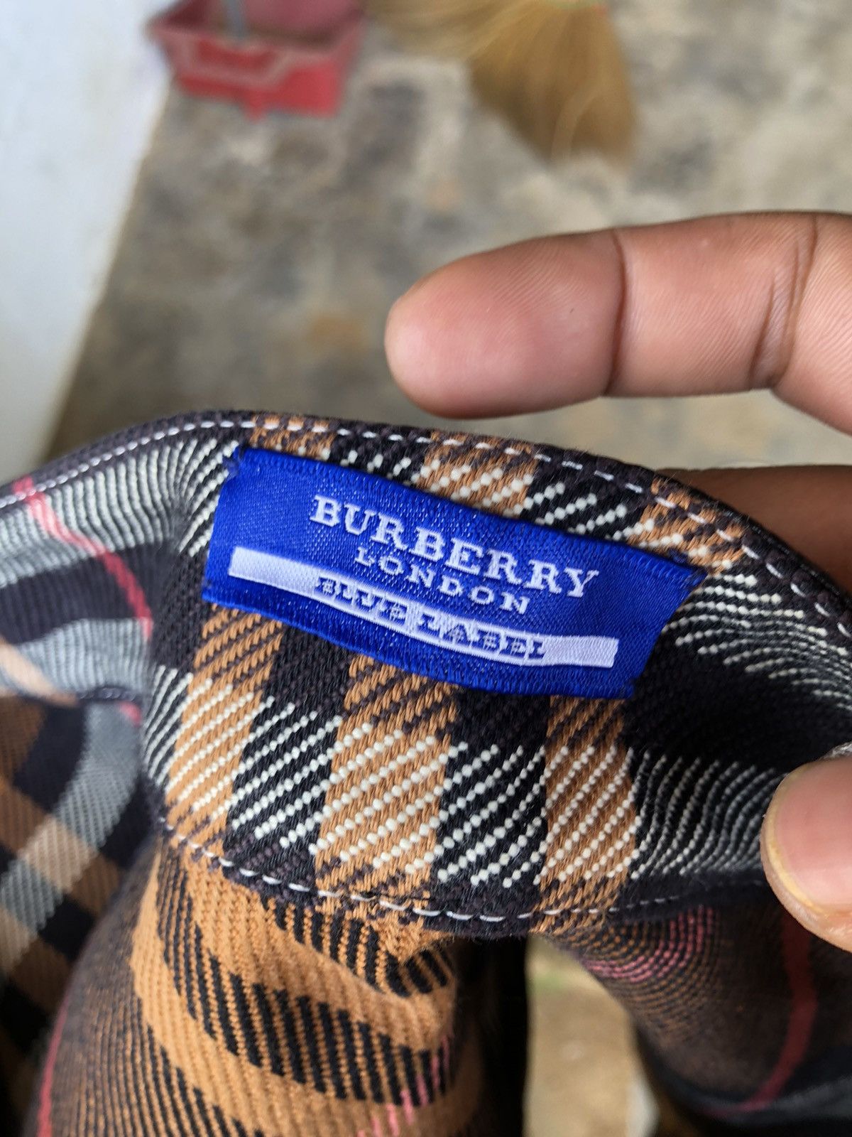 Black Label × Burberry Mini Skirt Burberry Black Label Size 28" / US 6 / IT 42 - 4 Thumbnail