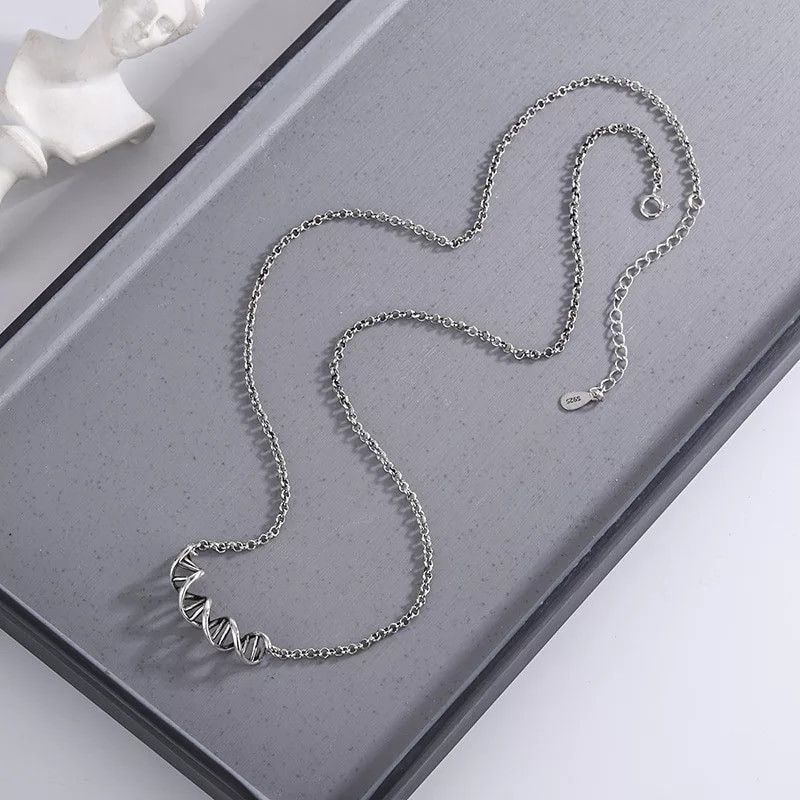 Vintage DNA Chain Twisted Spiral Charming Necklace Size ONE SIZE - 2 Thumbnail