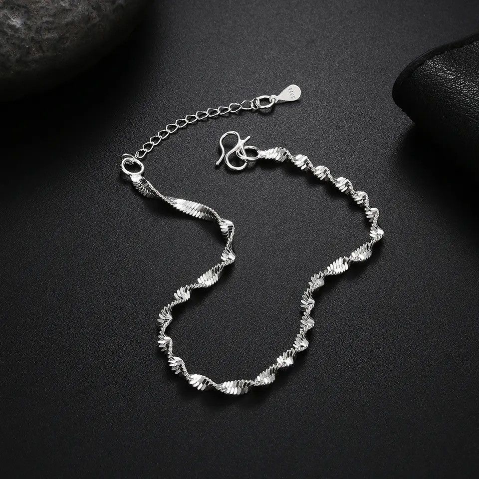 Jewelry Twisted Chain Bracelet Size ONE SIZE - 1 Thumbnail