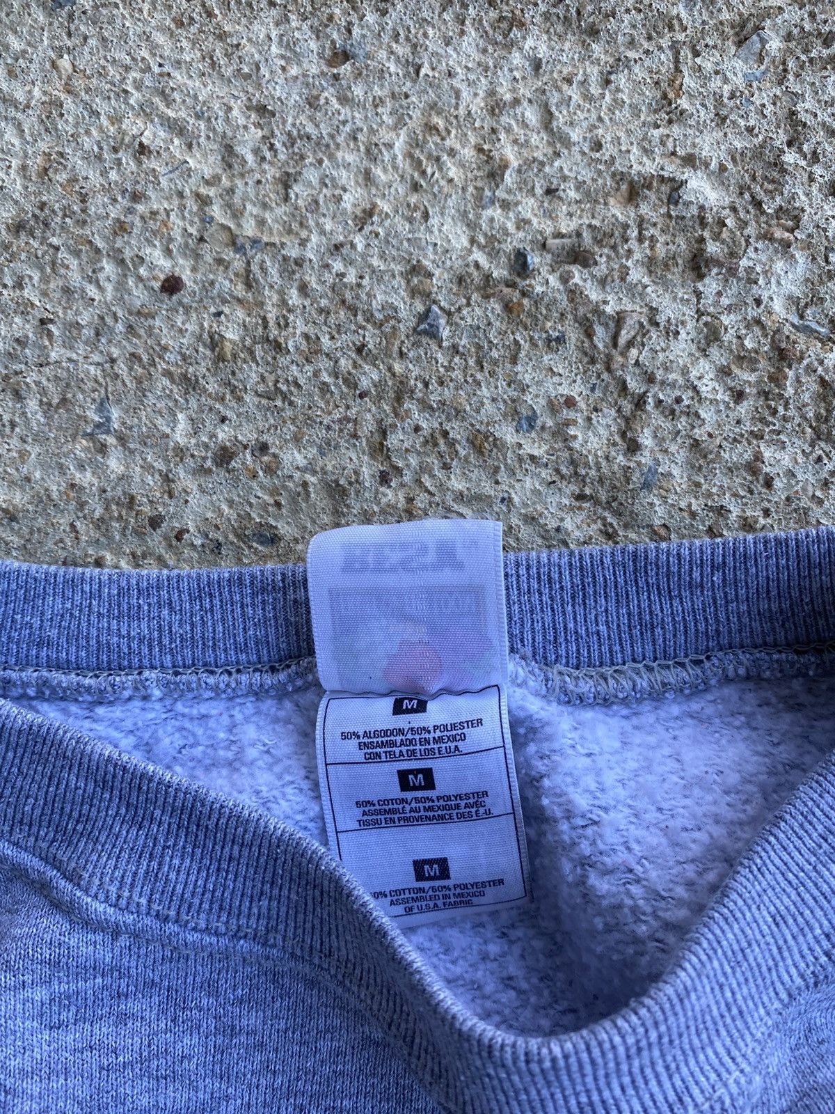 Vintage Vintage Y2K New York City NYC Embroidered Sweatshirt Size US M / EU 48-50 / 2 - 4 Thumbnail