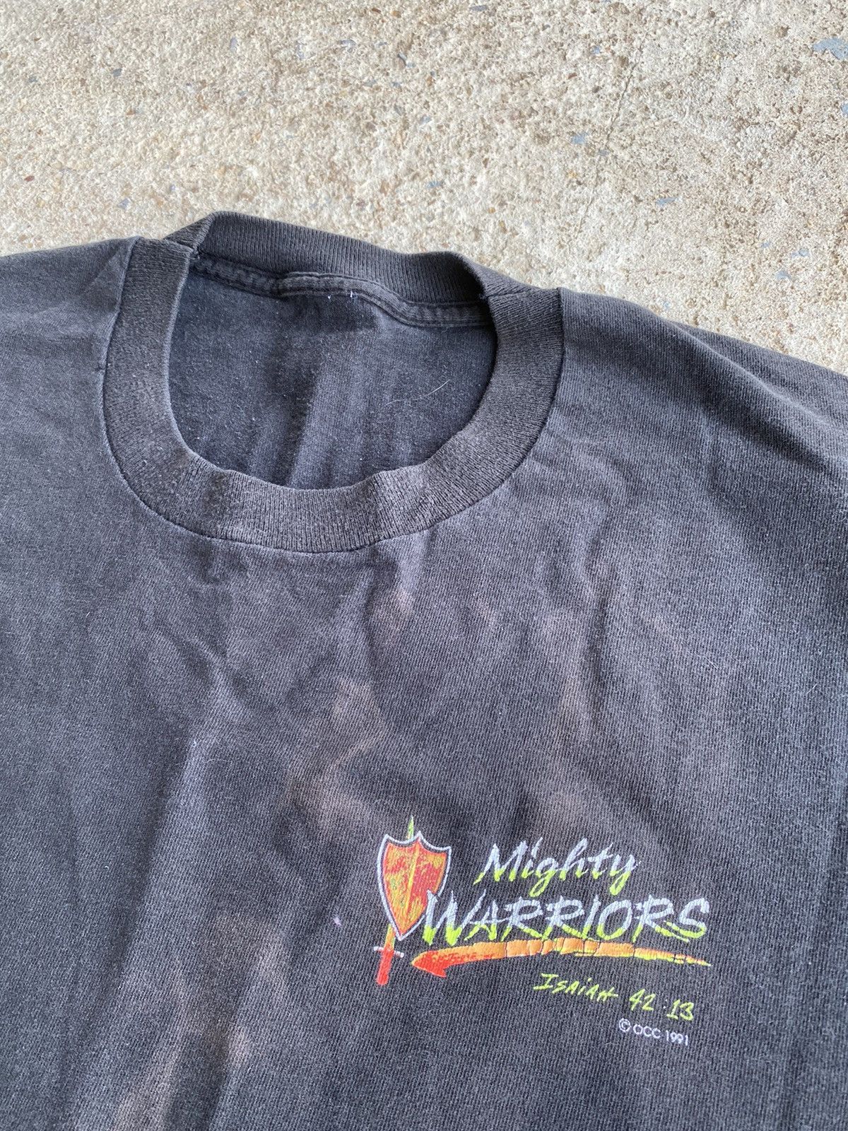Vintage Vintage 90’s Jesus Mighty Warrior Faded Black Shirt Size US XL / EU 56 / 4 - 6 Thumbnail
