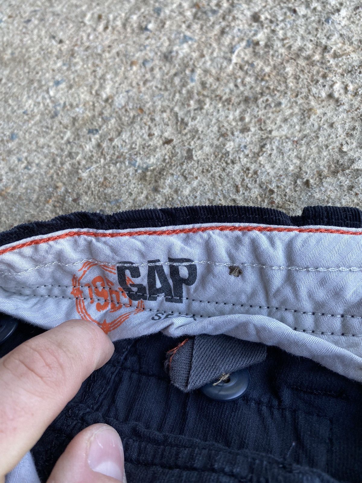 Gap × Vintage Vintage Crazy Y2K Gap Corduroy Cargo Pants Size US 34 / EU 50 - 6 Thumbnail